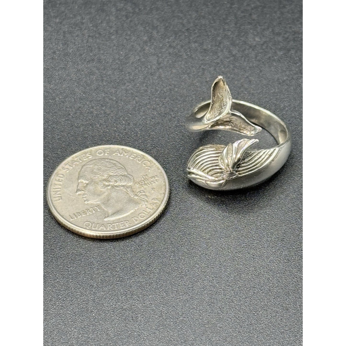 New Condition Sterling Silver Whale Ring Size 7.00 Adjustable