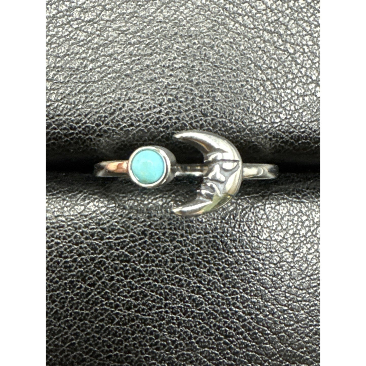 New Condition Sterling Silver Turquoise Crescent Moon Ring 925 Size 7
