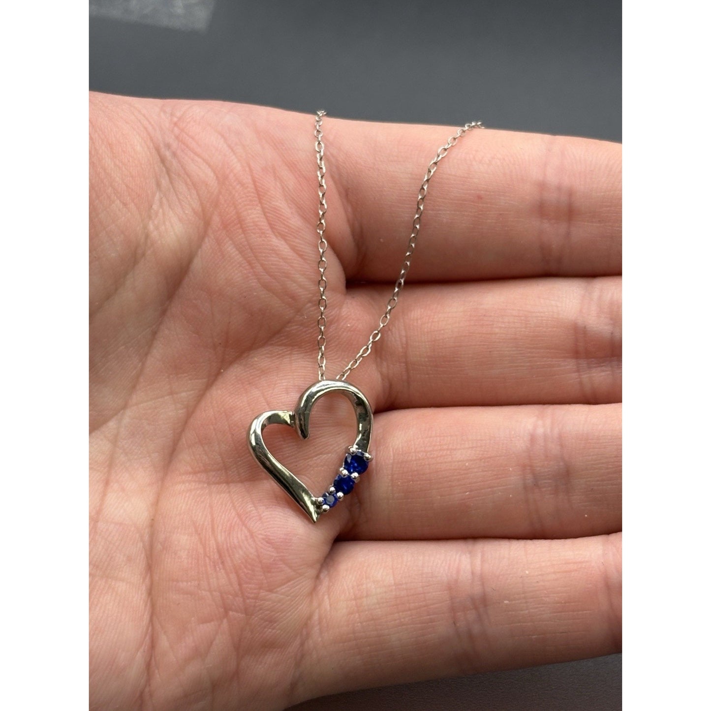 18" Sterling Silver Lab Sapphire Heart Pendant Necklace 925 W16