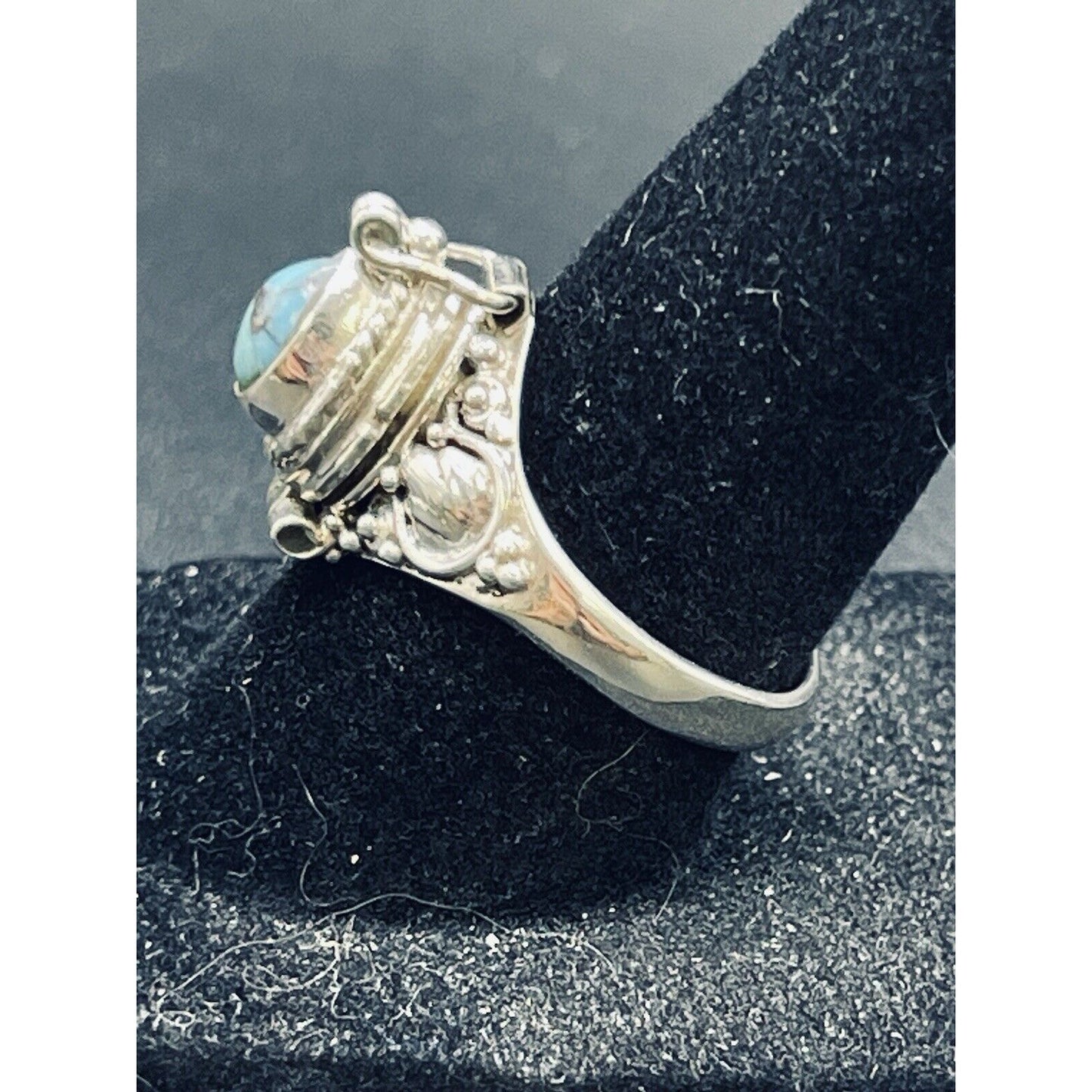 New Condition Sterling Silver Turquoise Poison Ring Size 7.00