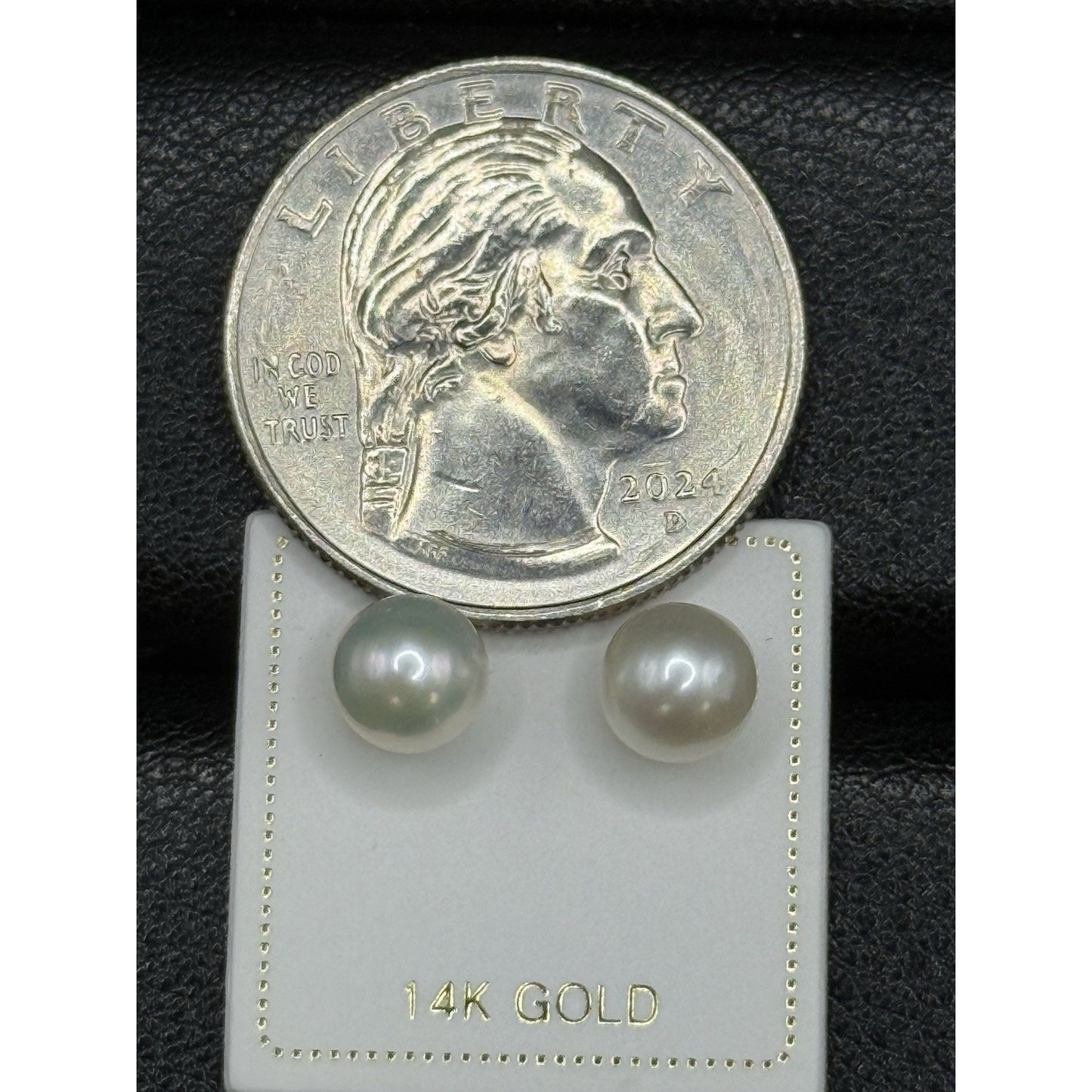 New Condition 14k Gold 6MM Genuine Pearl Stud Earrings