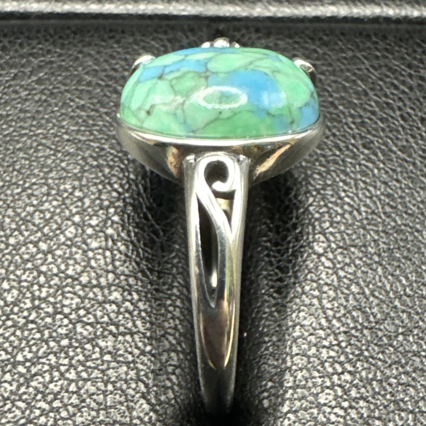 New Condition Sterling Silver Genuine Turquoise Ring Size 7