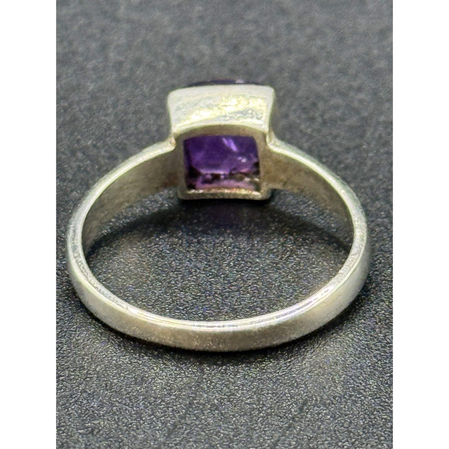 New Condition Sterling Silver Genuine Amethyst Cab Ring Size 10.00 925 P19