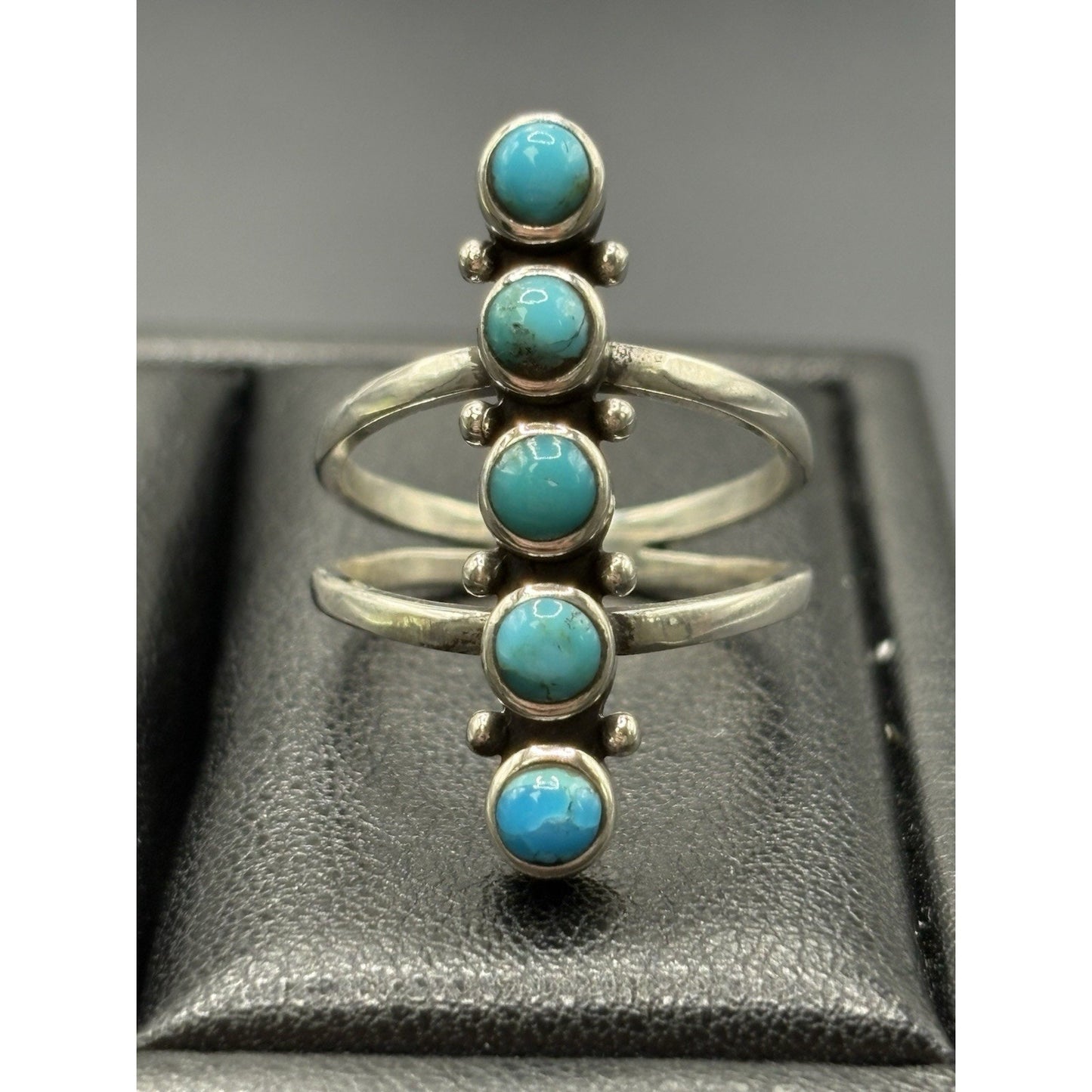 New Condition Sterling Silver Five Turquoise Ring Size 7