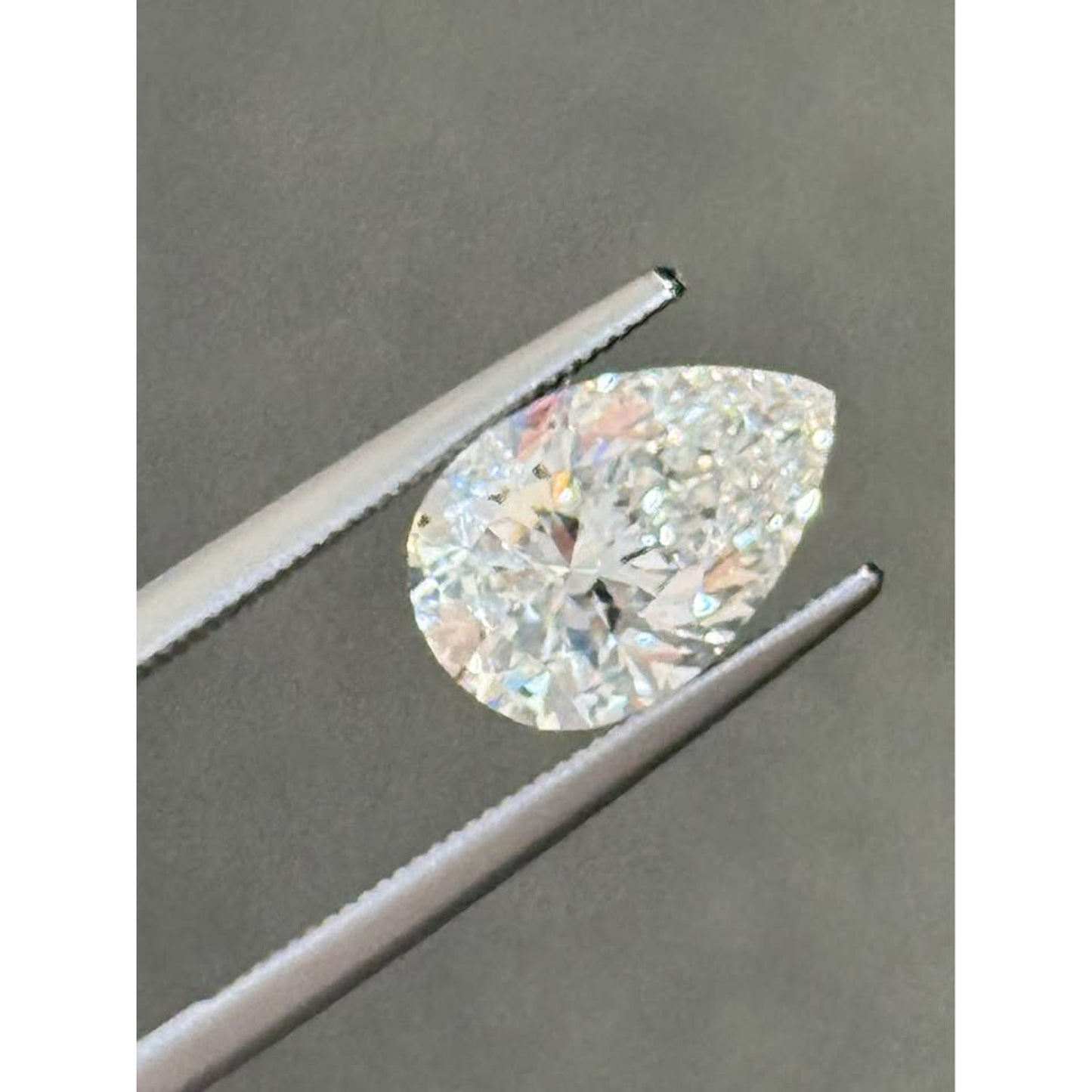 Loose 2.51 Carat Pear Brilliant Cut Lab Grown Diamond E Color VS1 Clarity
