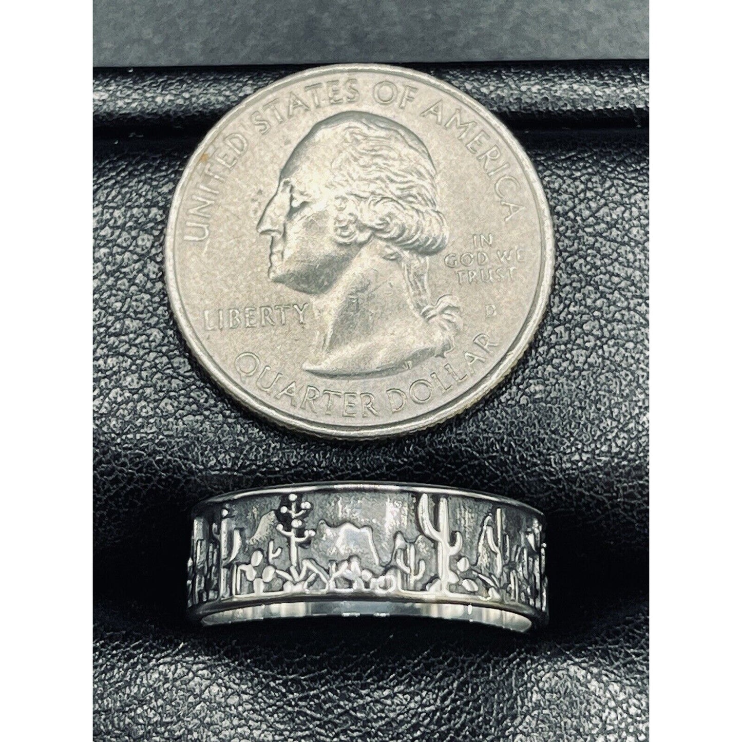New Condition Sterling Silver Desert Scene Band Ring Size 10.00
