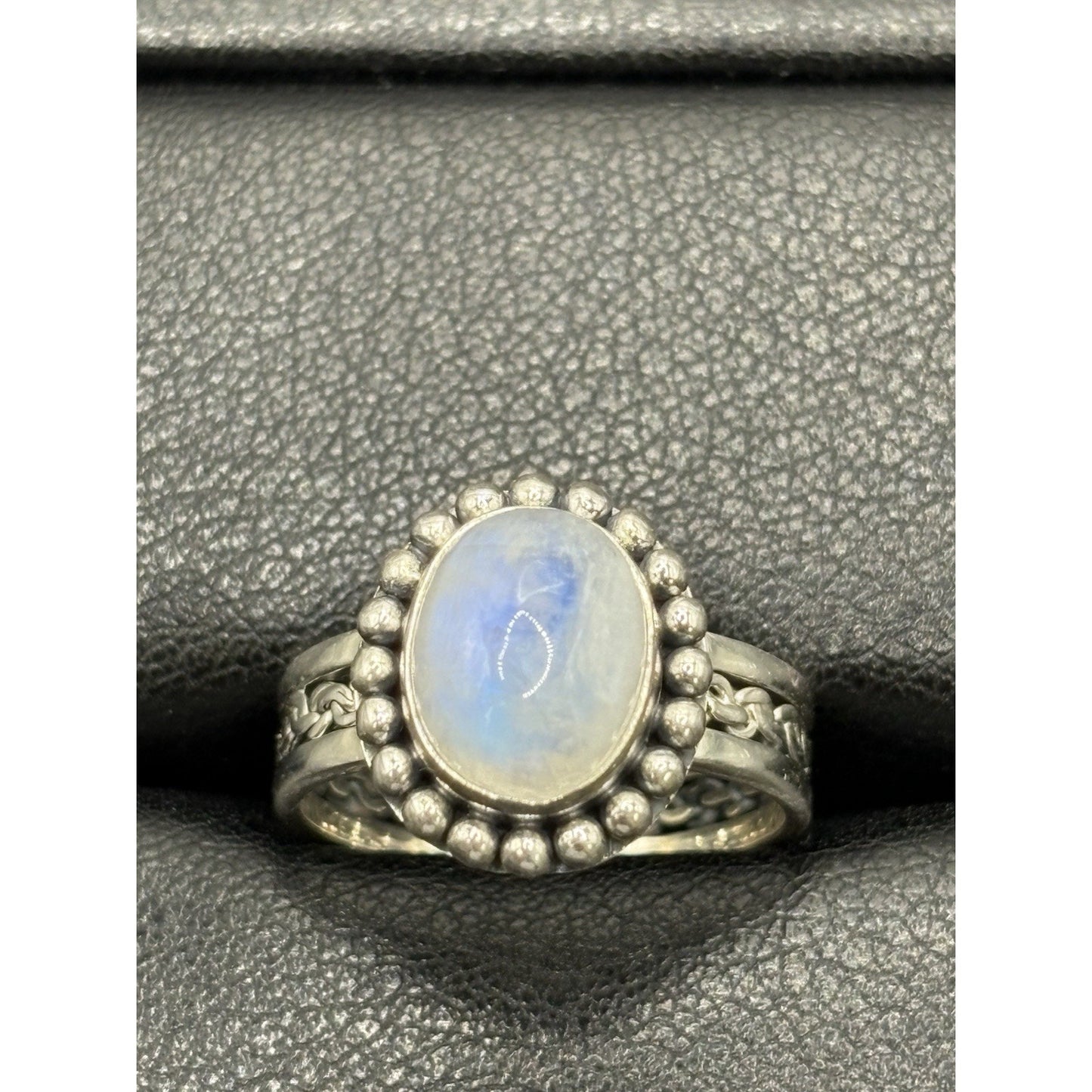 New Condition Sterling Silver Moonstone Ring Braid Size 7