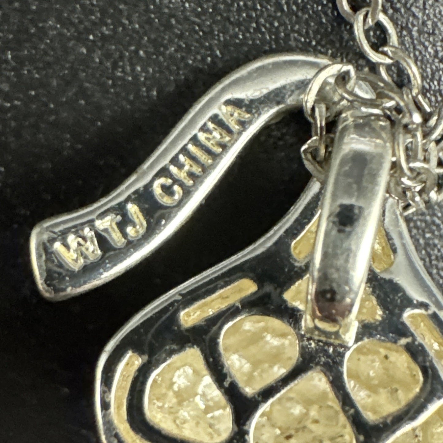20” Sterling Silver CZ Encrusted Hershey Kiss Pendant Necklace 925 R01