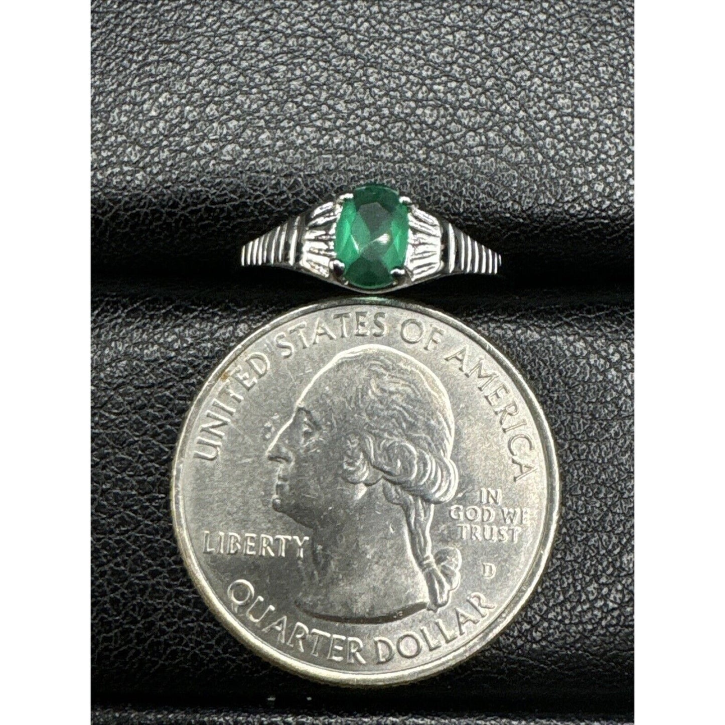 New Condition Sterling Silver Lab Created Emerald Dainty Ring 925 Size 7