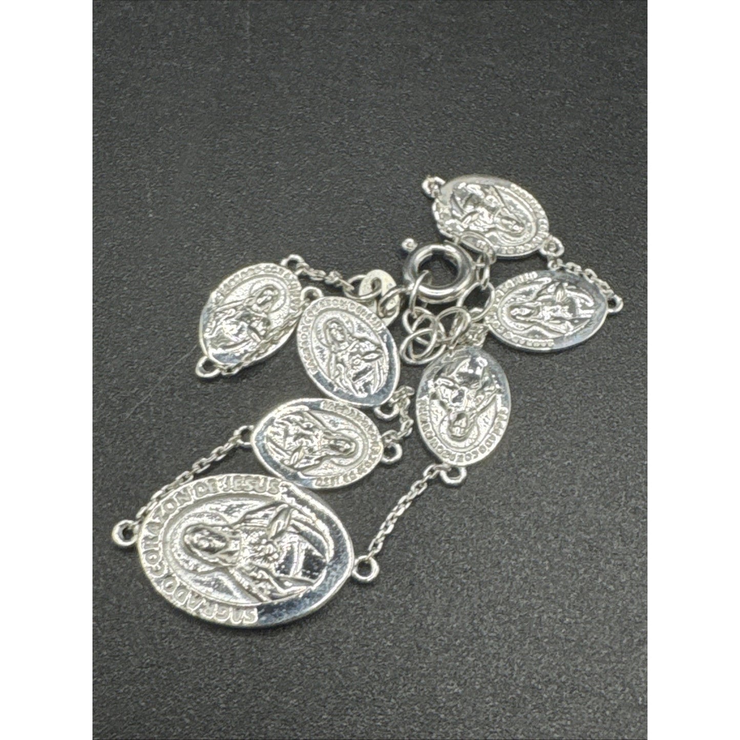New Condition 7” Sterling Silver Jesus Christ Medals Bracelet 925