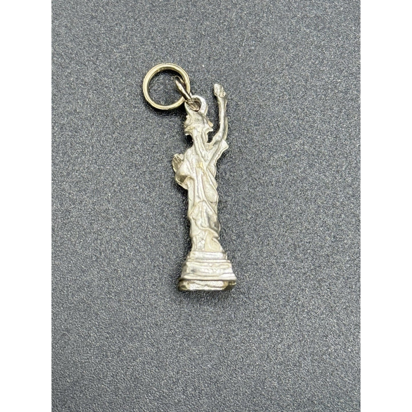 Vintage Sterling Silver Statue Of Liberty Charm 925 P3