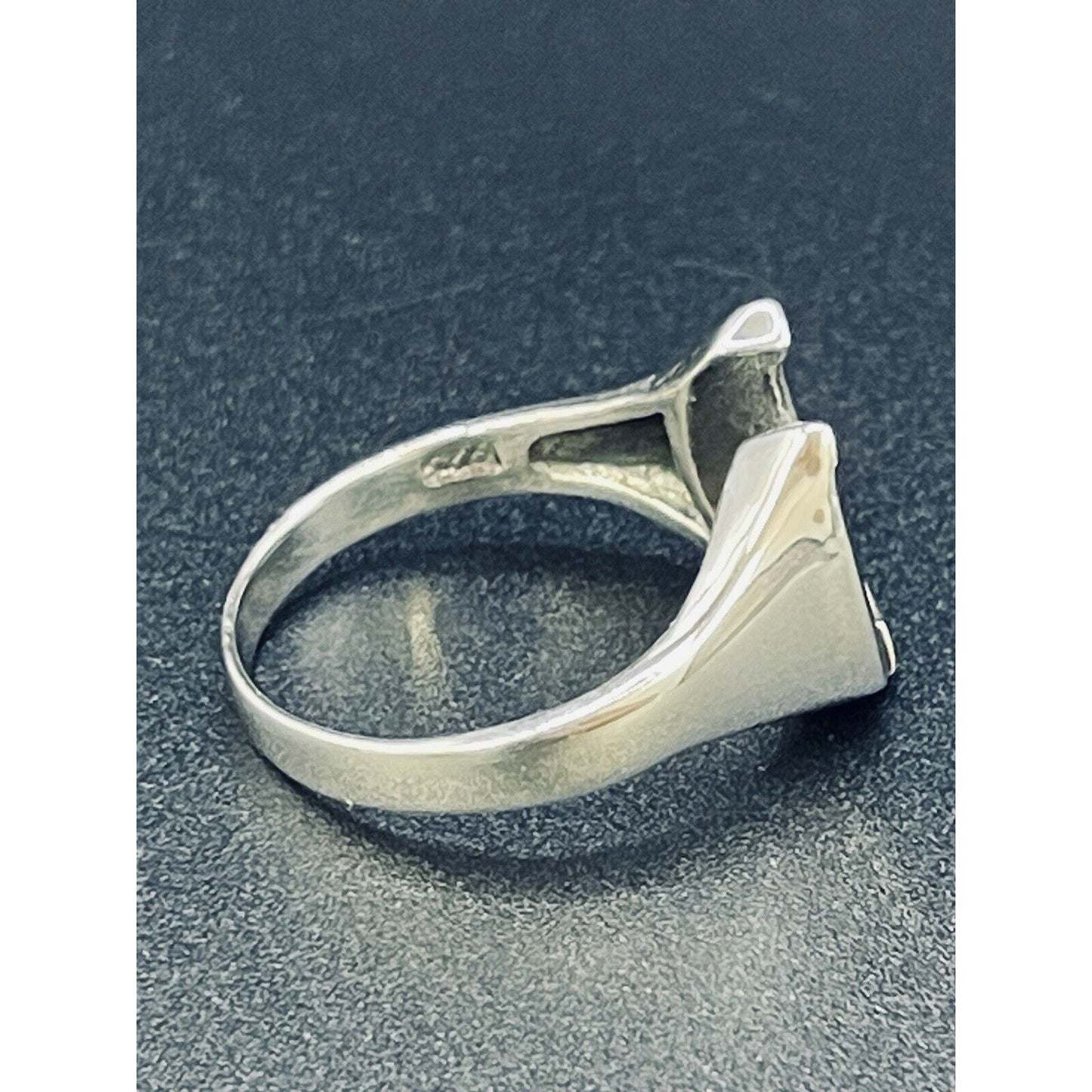 New Condition Sterling Silver Horse Shoe Good Luck Ring Size 9.5