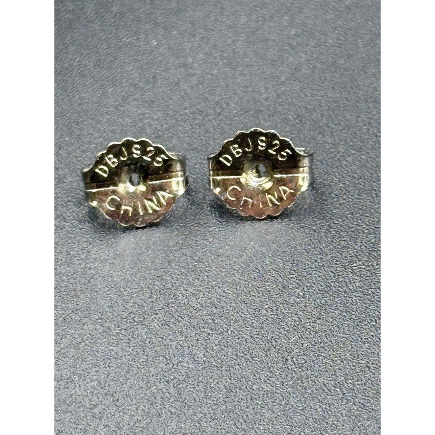 Sterling Silver 8MM Princess Cut Cubic Zirconia Stud Earrings P3
