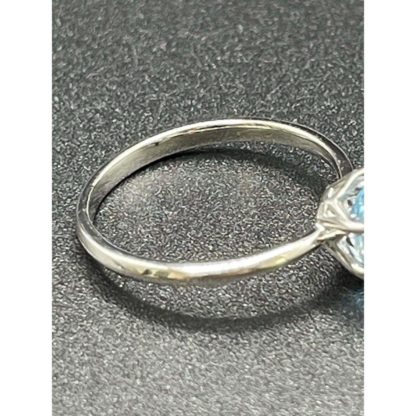 New Condition Sterling Silver Genuine Blue Topaz 8x6MM Size 7.00