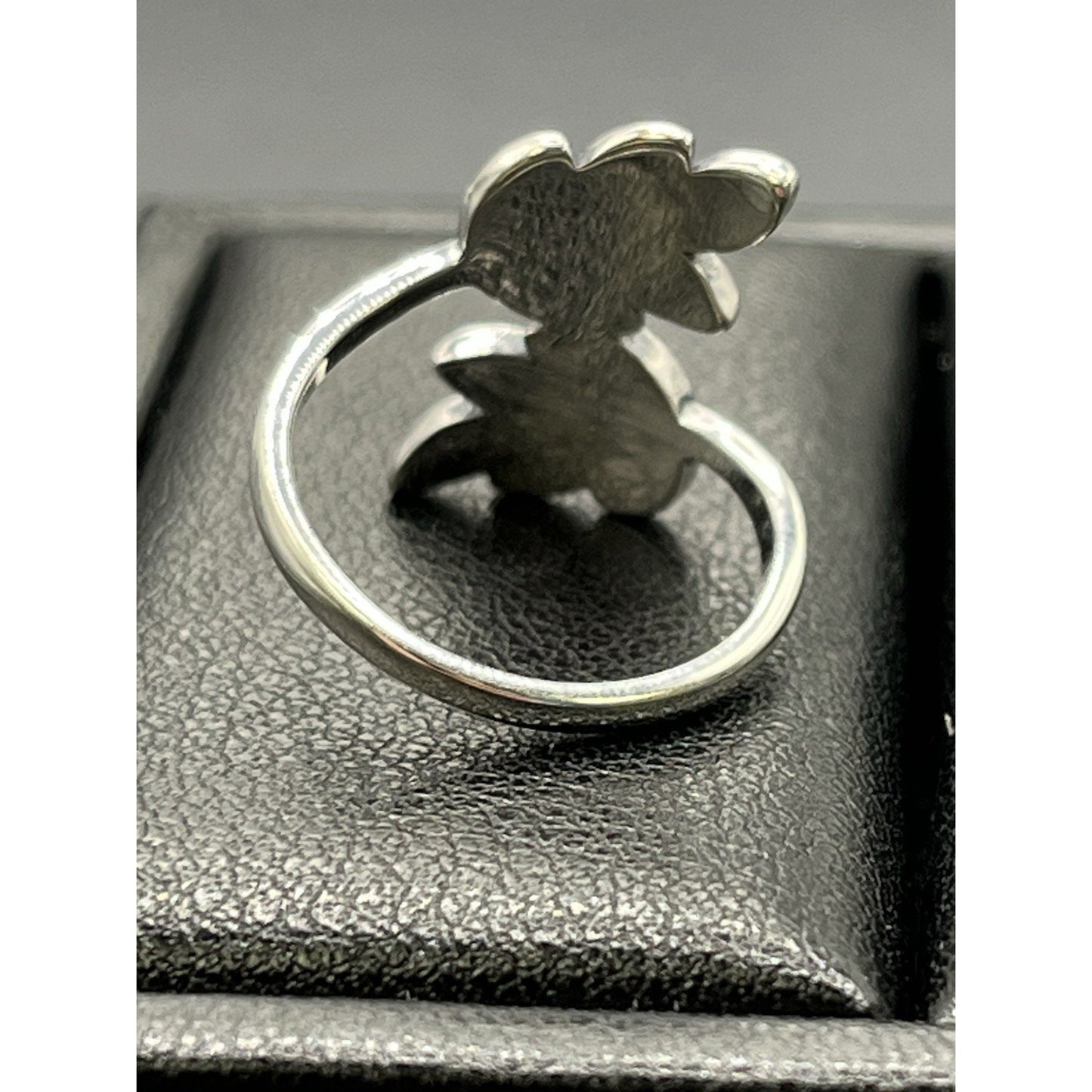 New Condition Turquoise Leaf Bypass Ring 925 Size 5.00