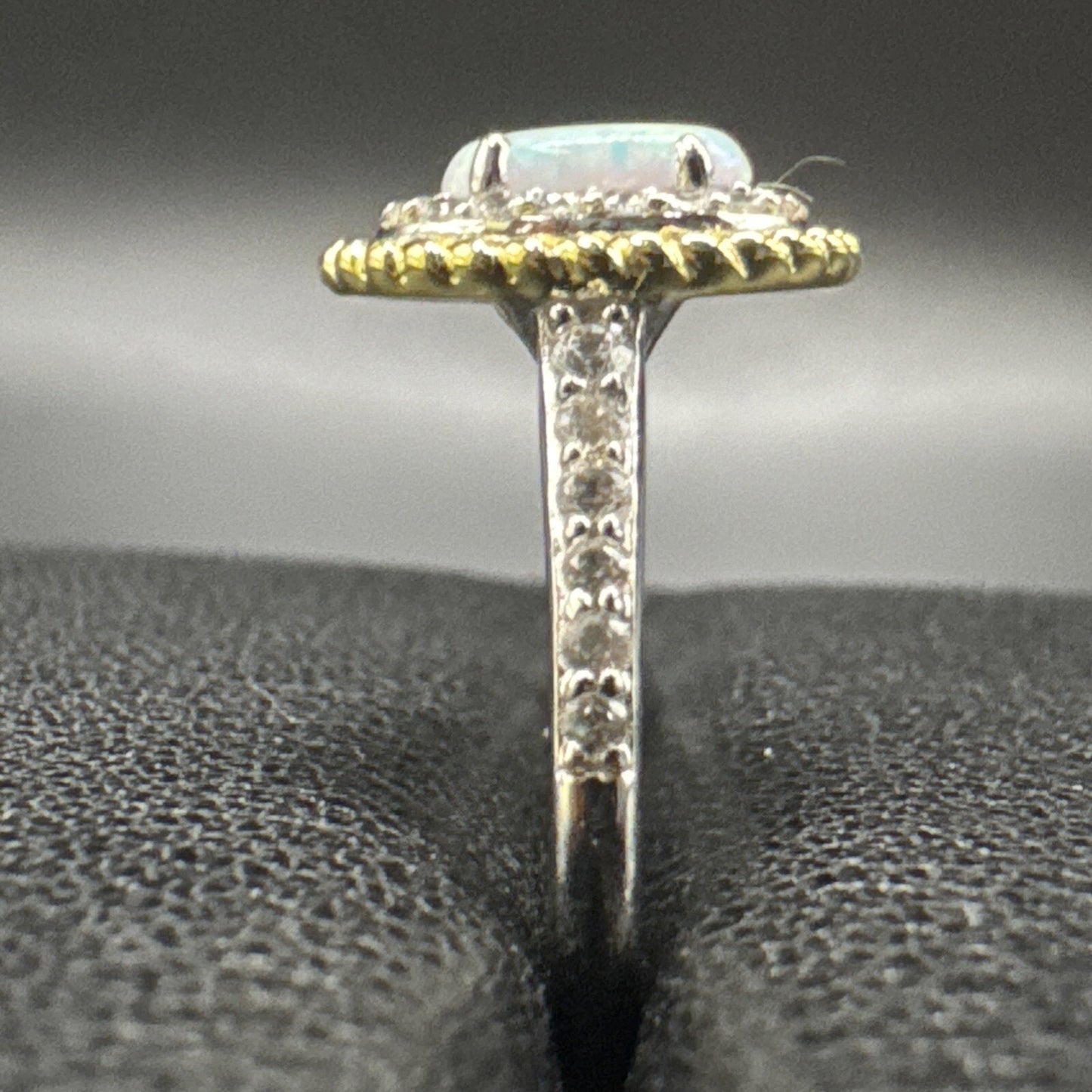 New Condition Sterling Silver 14k Gold Plated Lab Opal Sapphire Ring 925 Size 7