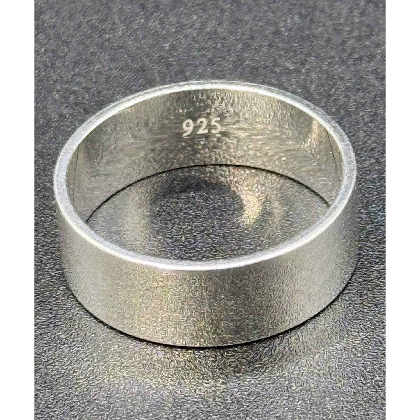 Excellent Used Condition Sterling Silver Cigar Band Ring Size 11.50 P5