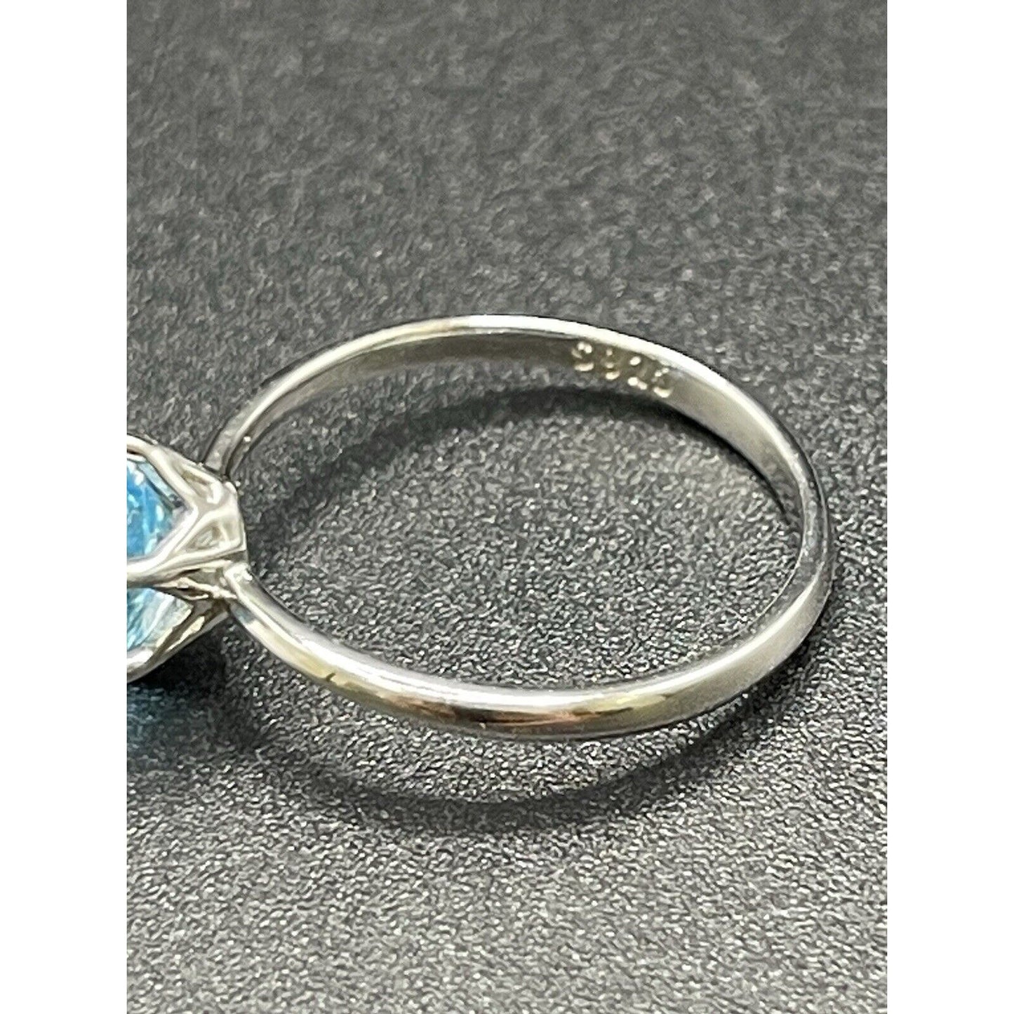 New Condition Sterling Silver Genuine Blue Topaz 8x6MM Size 7.00
