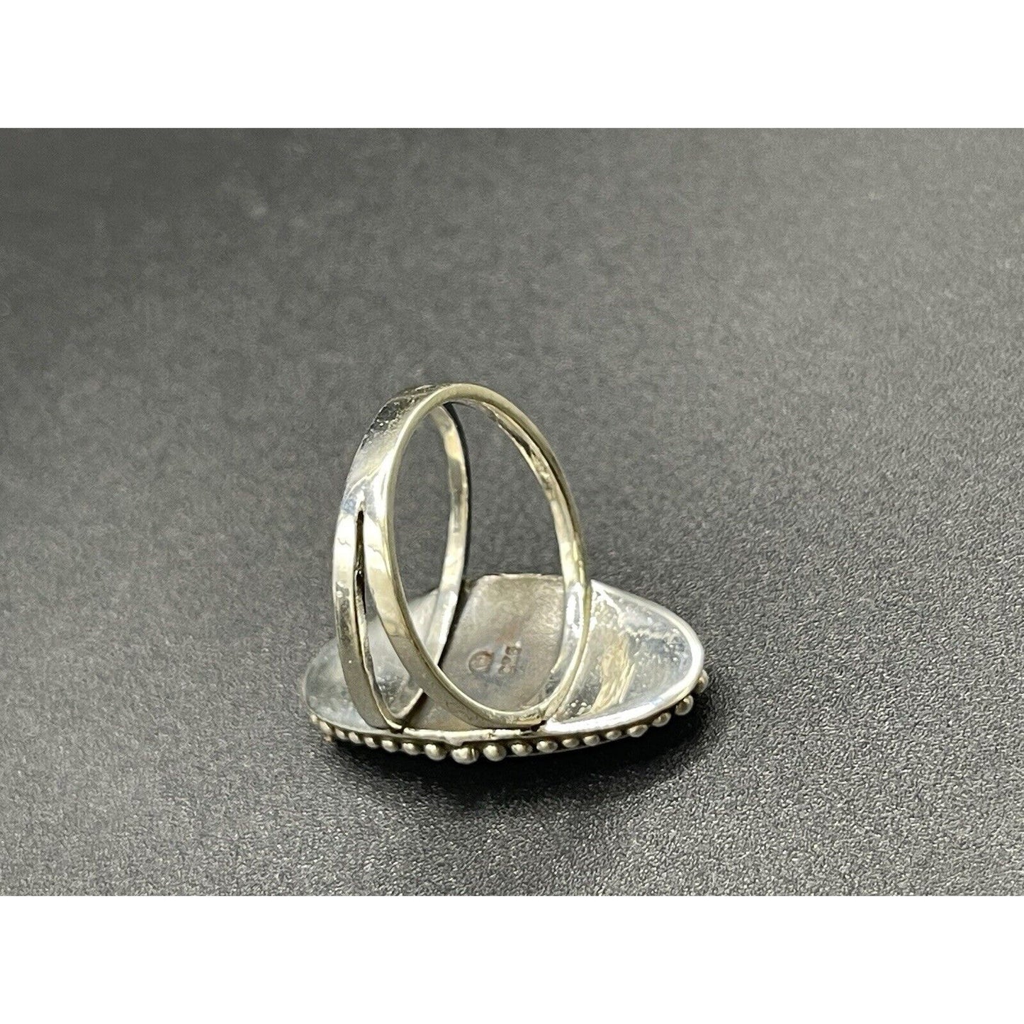 New Condition Sterling Silver Onlong Turquoise Split Shank Ring Size 8.00