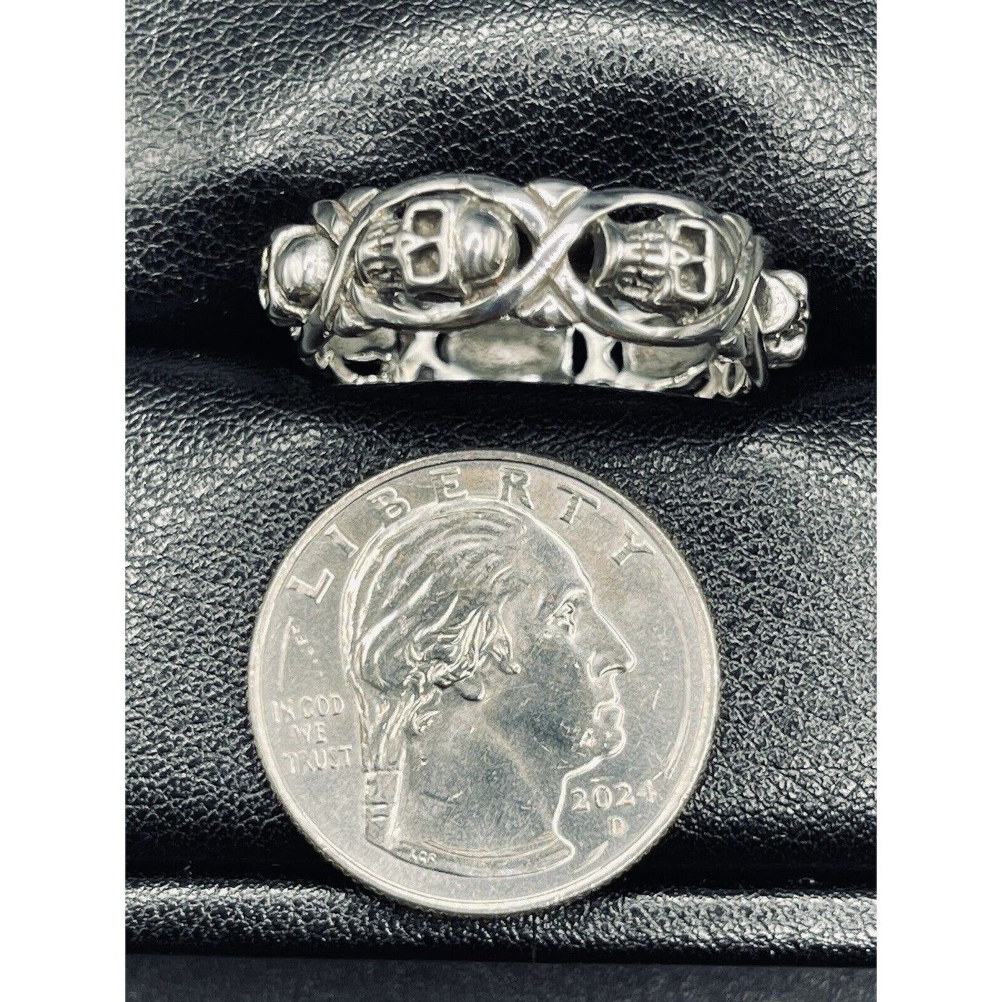 New Condition Sterling Silver Skull Band Ring Size 13.00