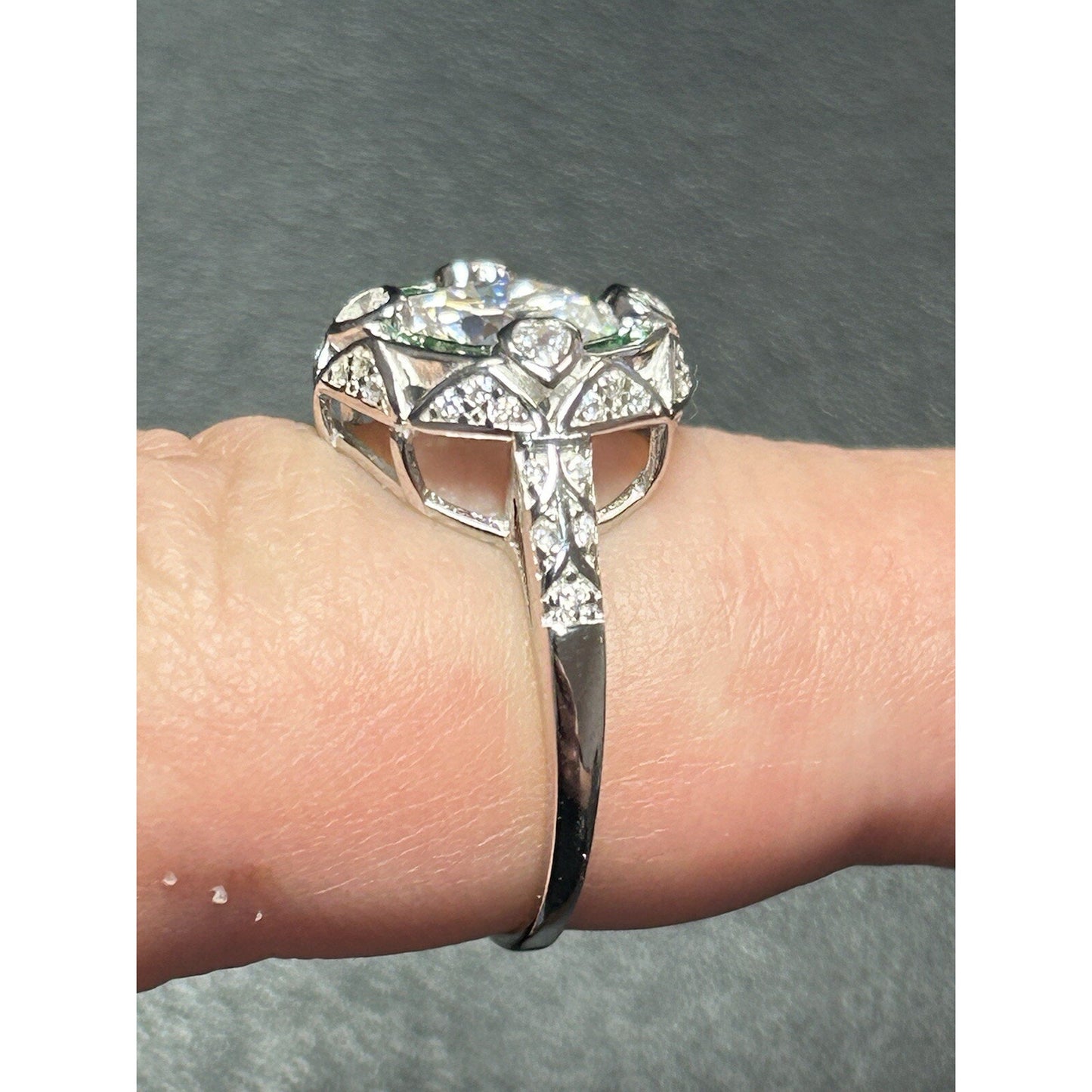 New Condition Sterling Silver Moissanite Center Art Deco Ring Size 7.00 2 Carat