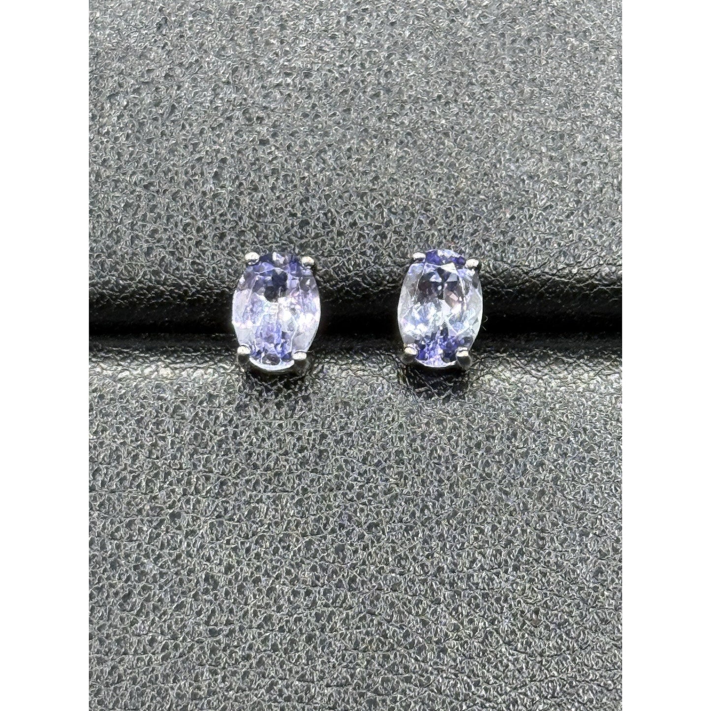 Sterling Silver Oval Tanzanite Stud Earrings 7x5MM N20