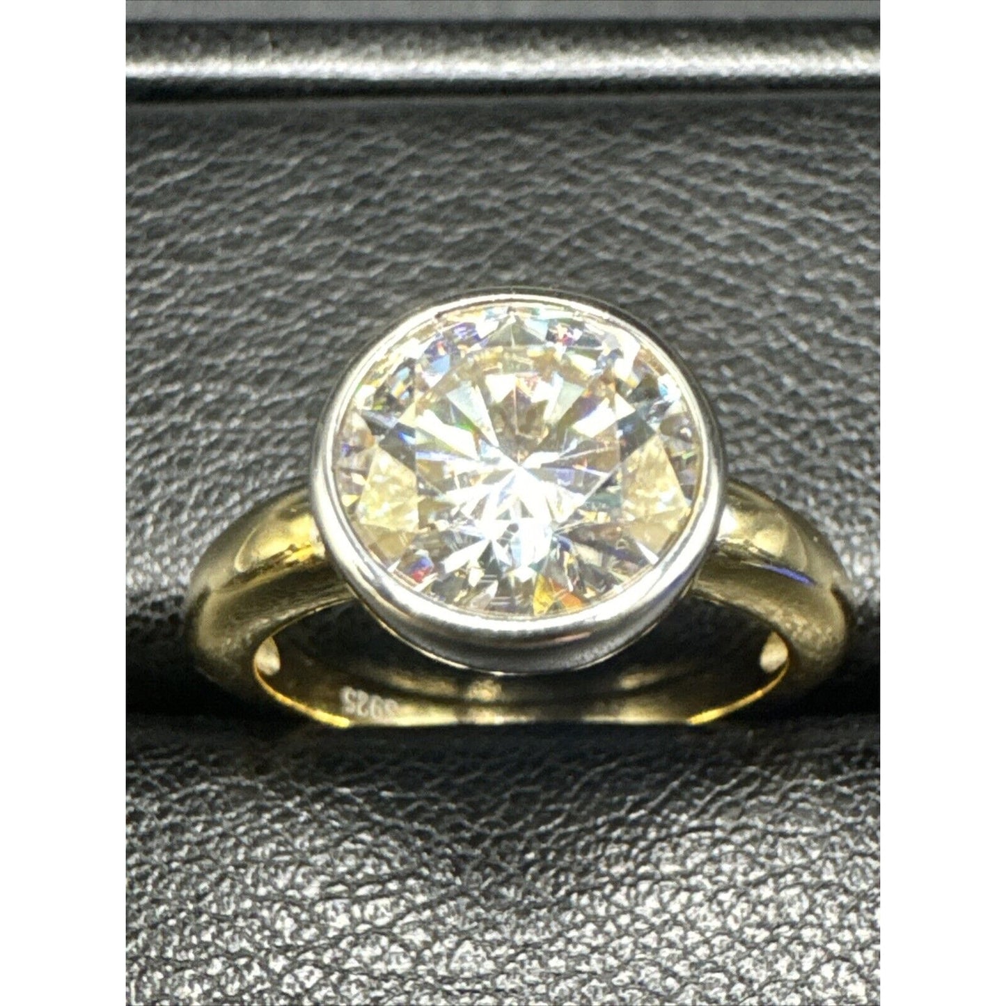 New Condition Two Tone Sterling Silver 3 Carat Moissanite Ring 925 Size 6.50 GRA