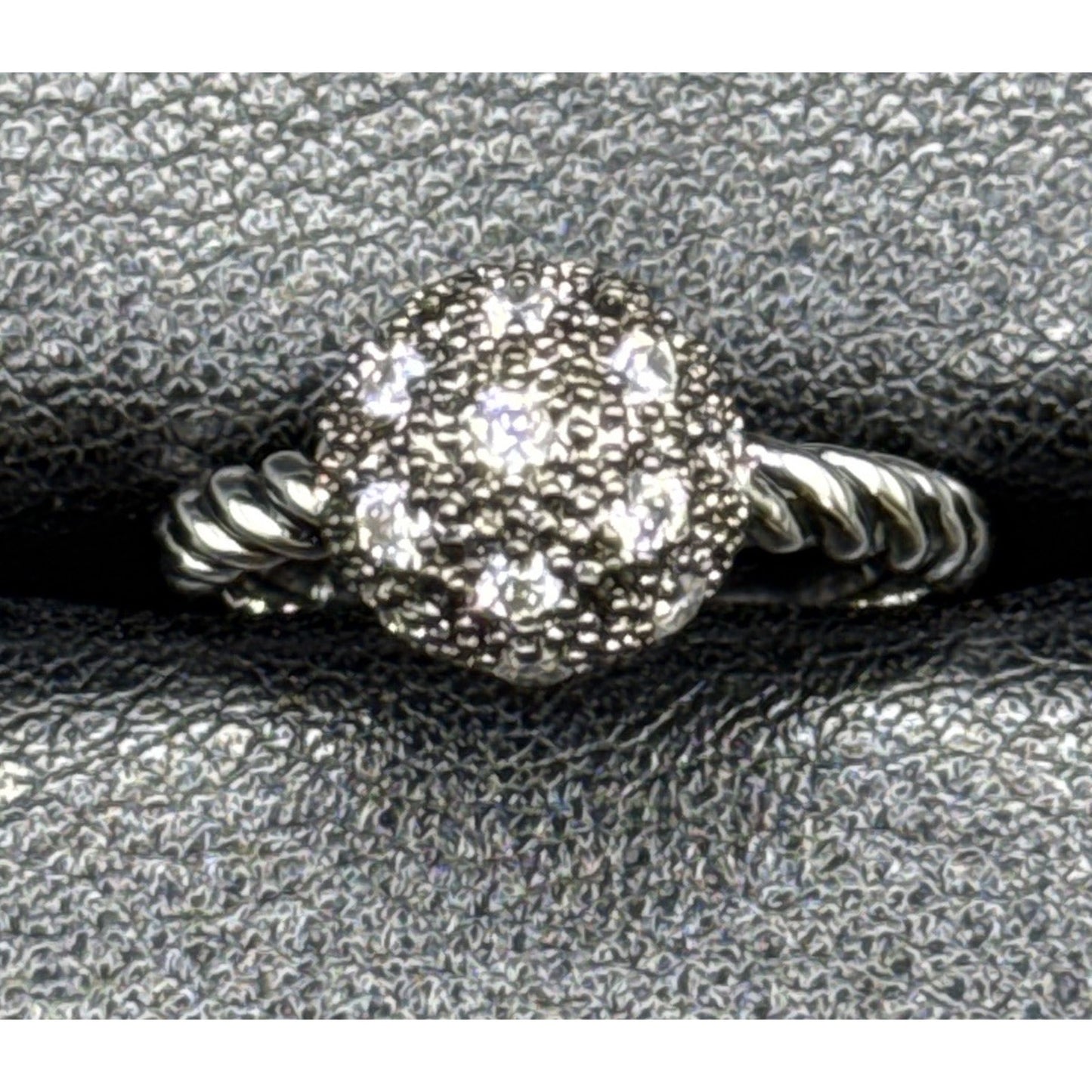 New Condition Sterling Silver Textured Rope Ball Ring Size 7.00