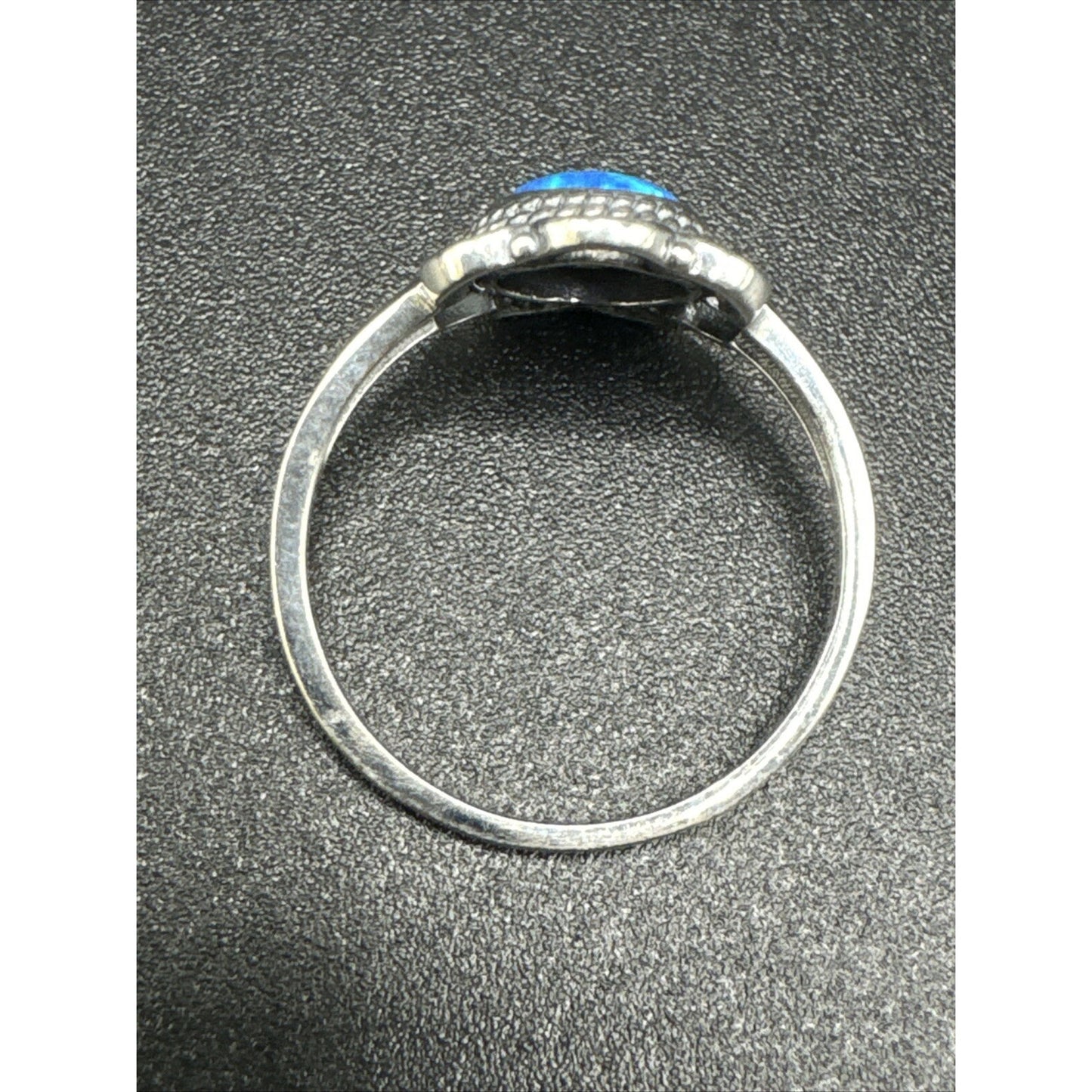 New Condition Sterling Silver Lab Blue Opal Ring 925 Size 7