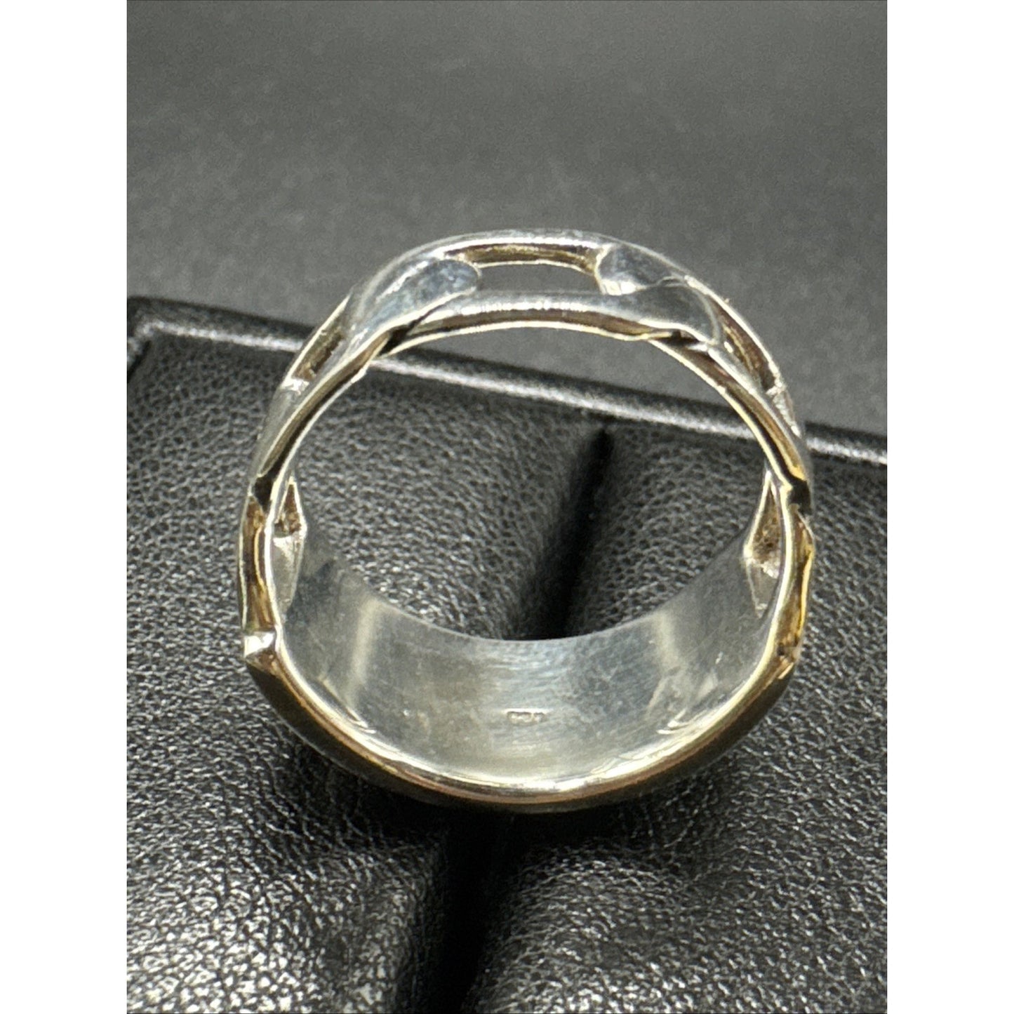 New Condition Sterling Silver Skull Bubbles Band Ring 925 Size 9.25