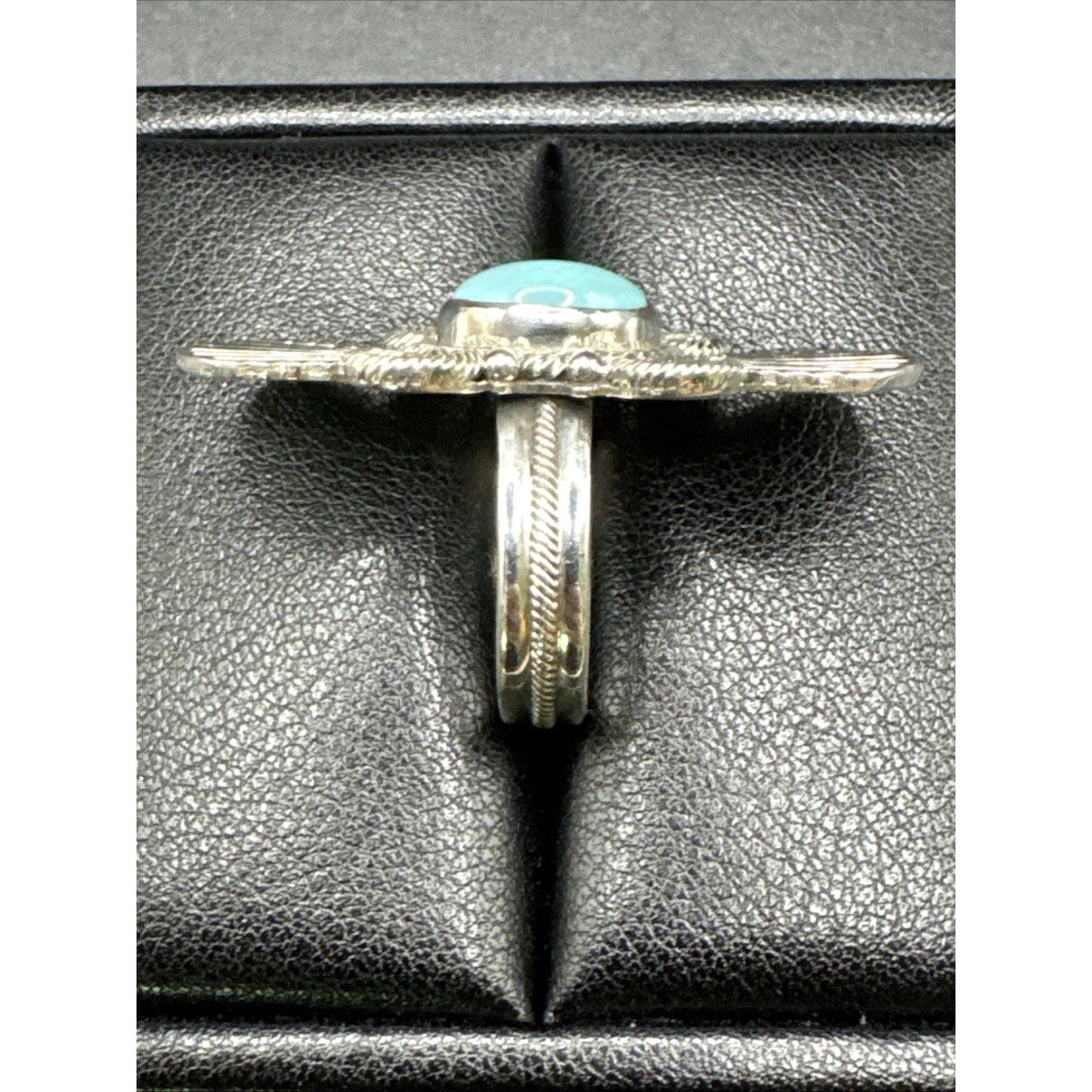 New Condition Sterling Silver Arizona Turquoise Long Ring Size 7