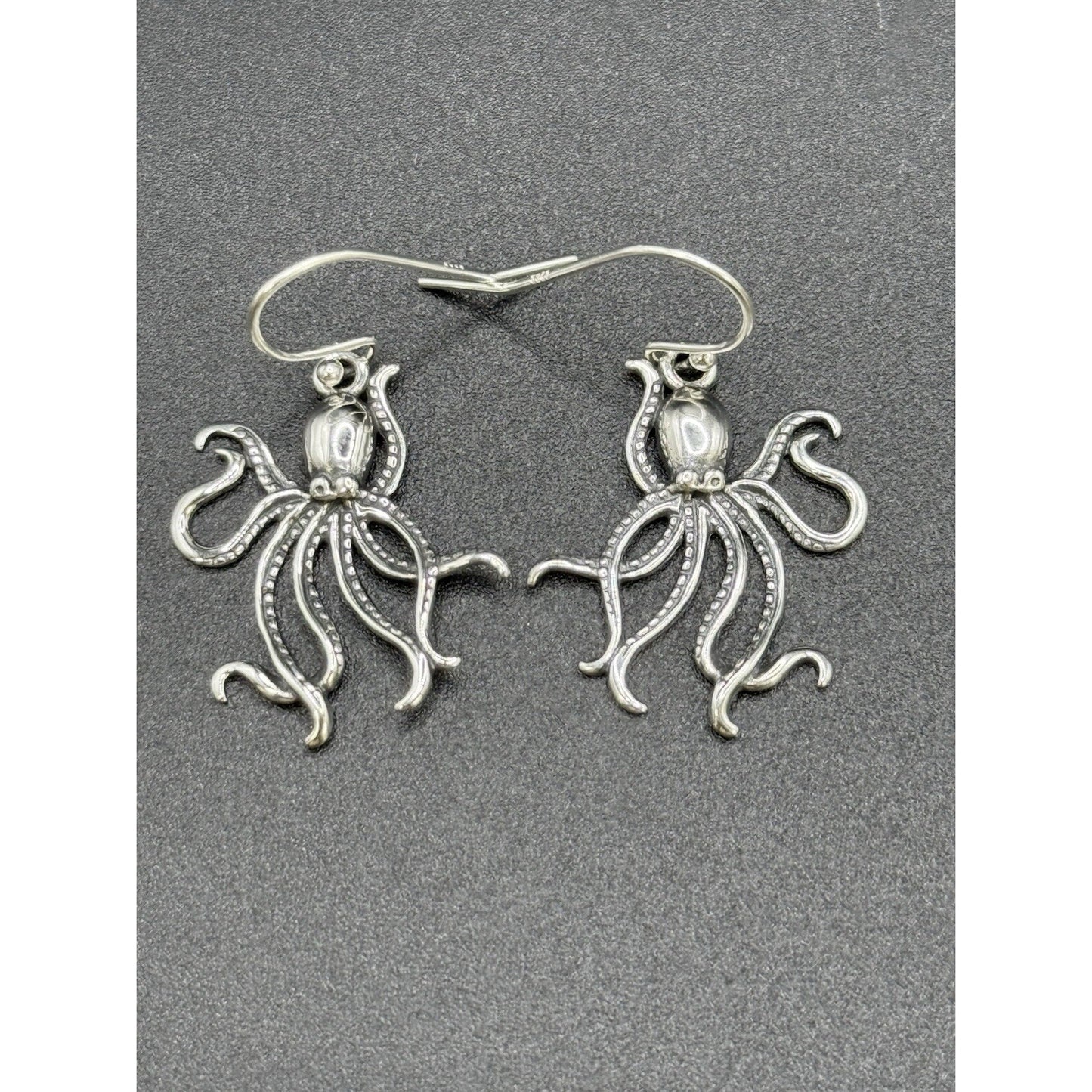 New Condition Sterling Silver Octopus Dangle Earrings 925