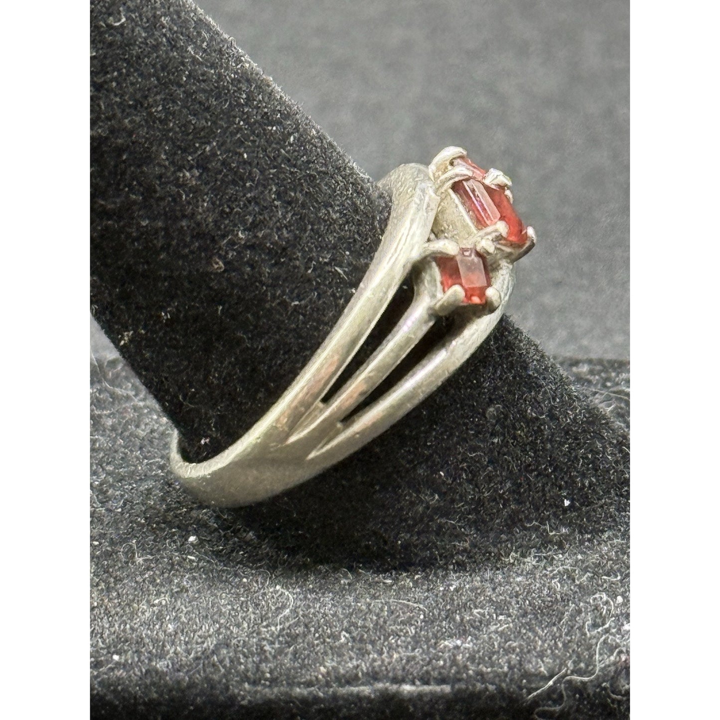 Vintage Sterling Silver Garnet Ring Size 7.50 925 P5