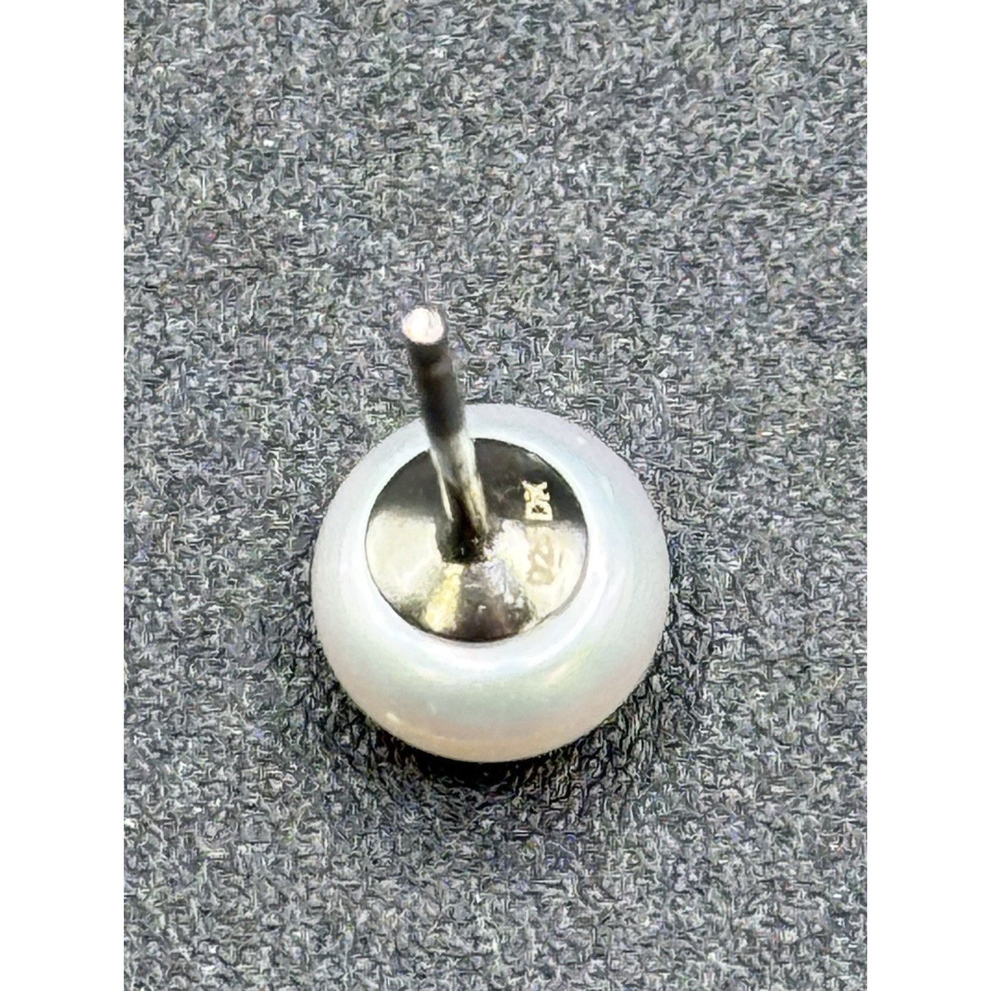 Excellent Used Condition Sterling Silver 6.5MM Genuine Pearl Stud Earrings N17