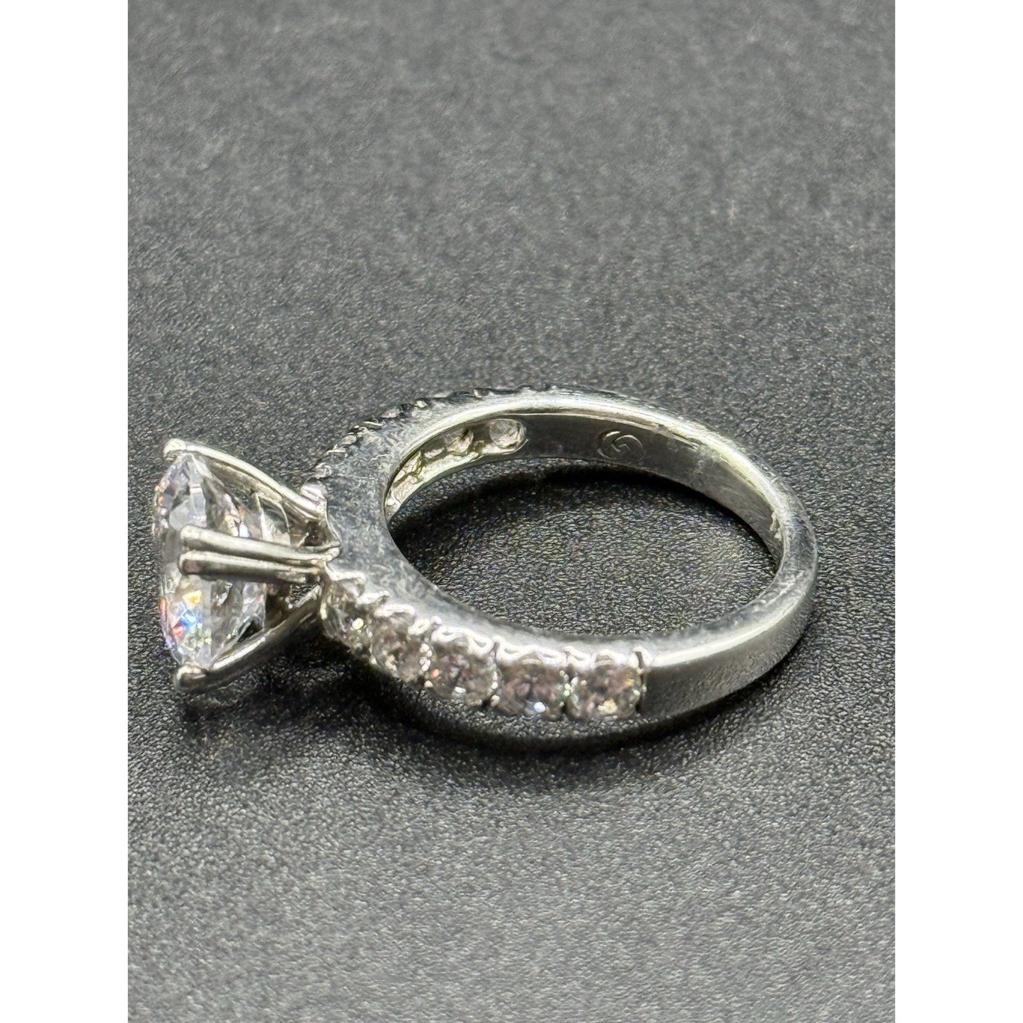 EUC Sterling Silver Cubic Zirconia 3 carat Engagement Ring Size 6.25 Q23