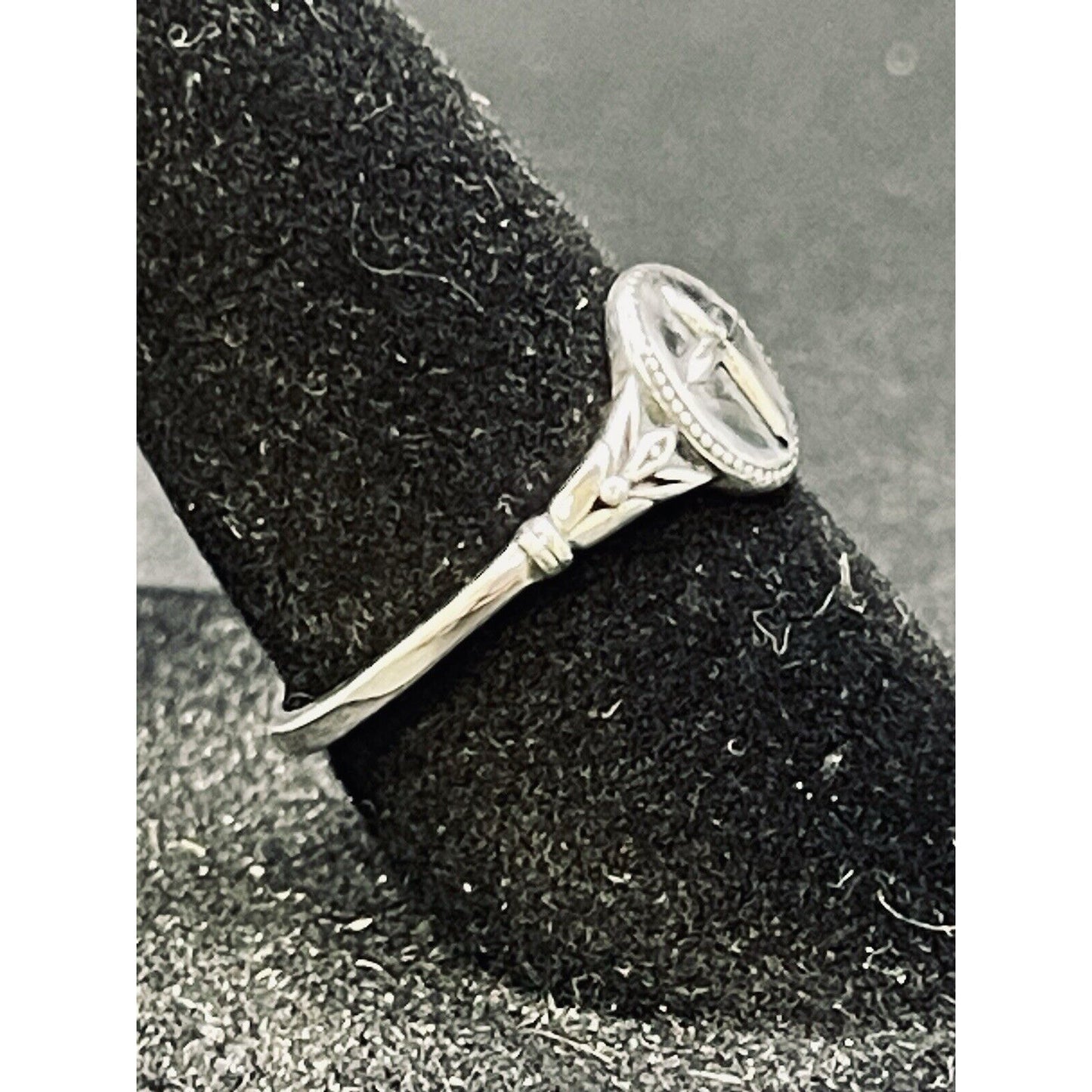New Condition Sterling Silver Dainty Cross Ring Size 800 925