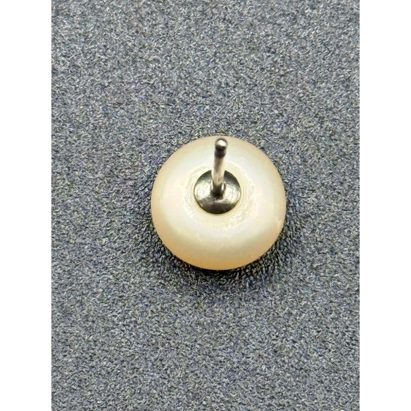 Sterling Silver 8.75MM Button Pearl Stud Earrings N19