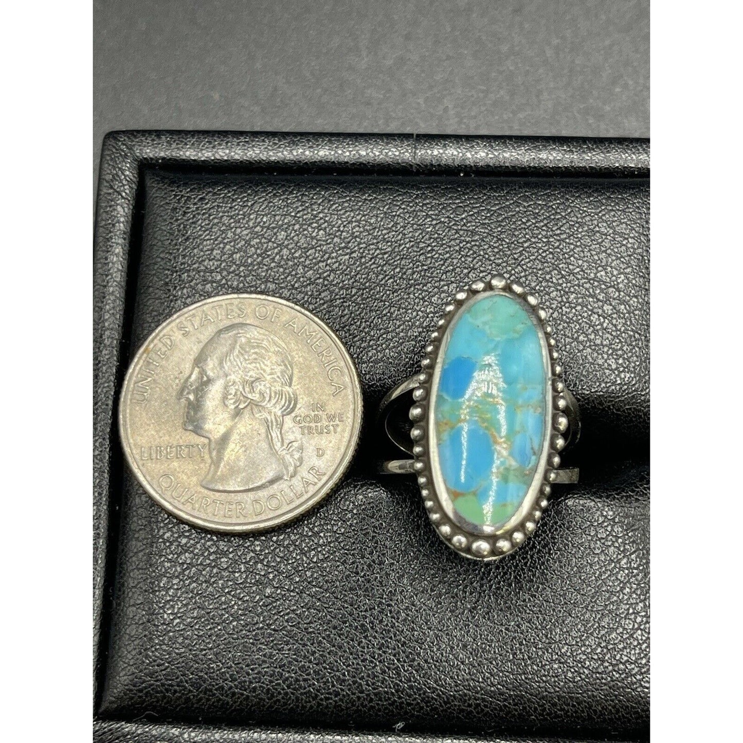 New Condition Sterling Silver Onlong Turquoise Split Shank Ring Size 8.00