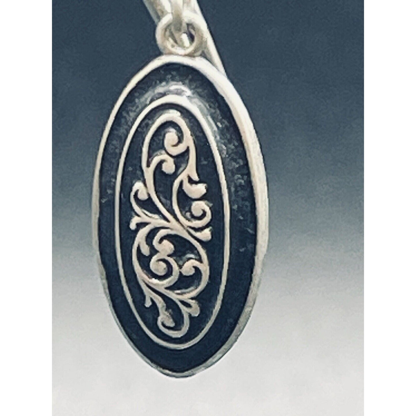 Vintage Sterling Silver Onyx Scroll Screwback Earrings K12