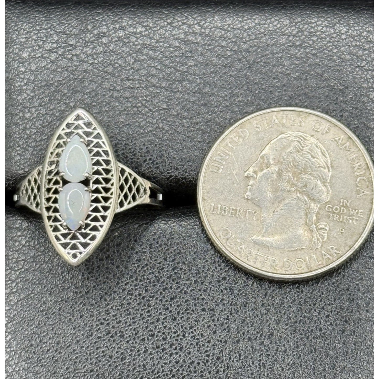 EUC Sterling Silver Genuine Opal Ring Size 9.00 925 P18