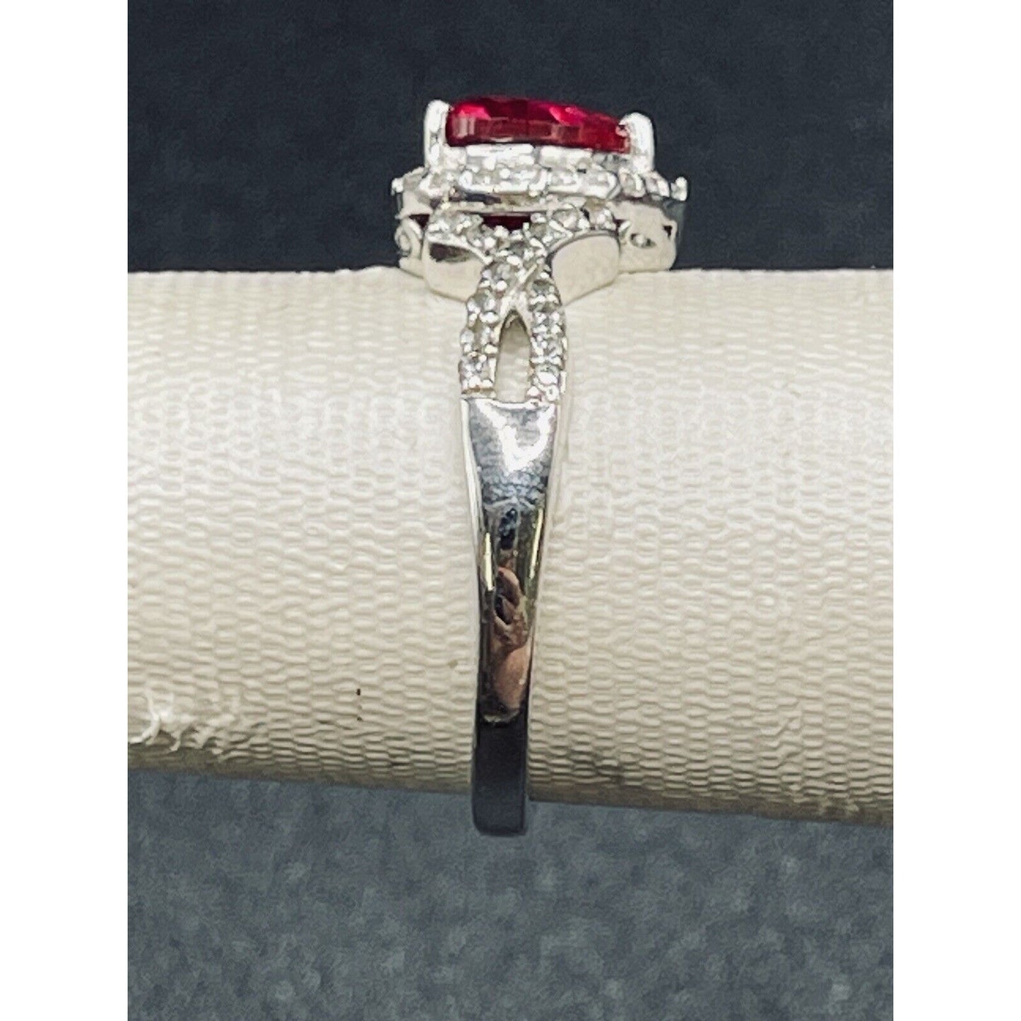 STS Sterling Silver Lab Created Ruby White Sapphire Ring Size 6.50 K18