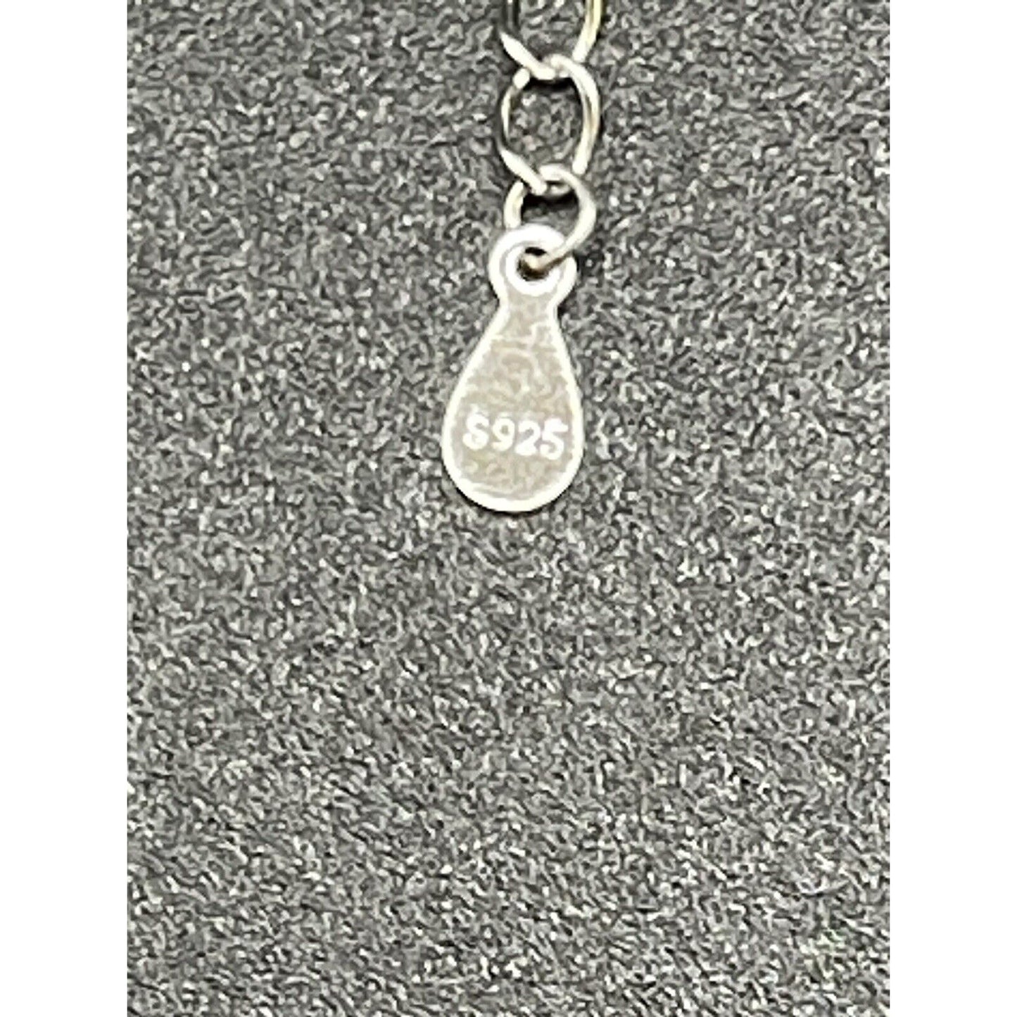 New Condition 18” Sterling Silver 1 Carat Moissanite Pendant Necklace GRA