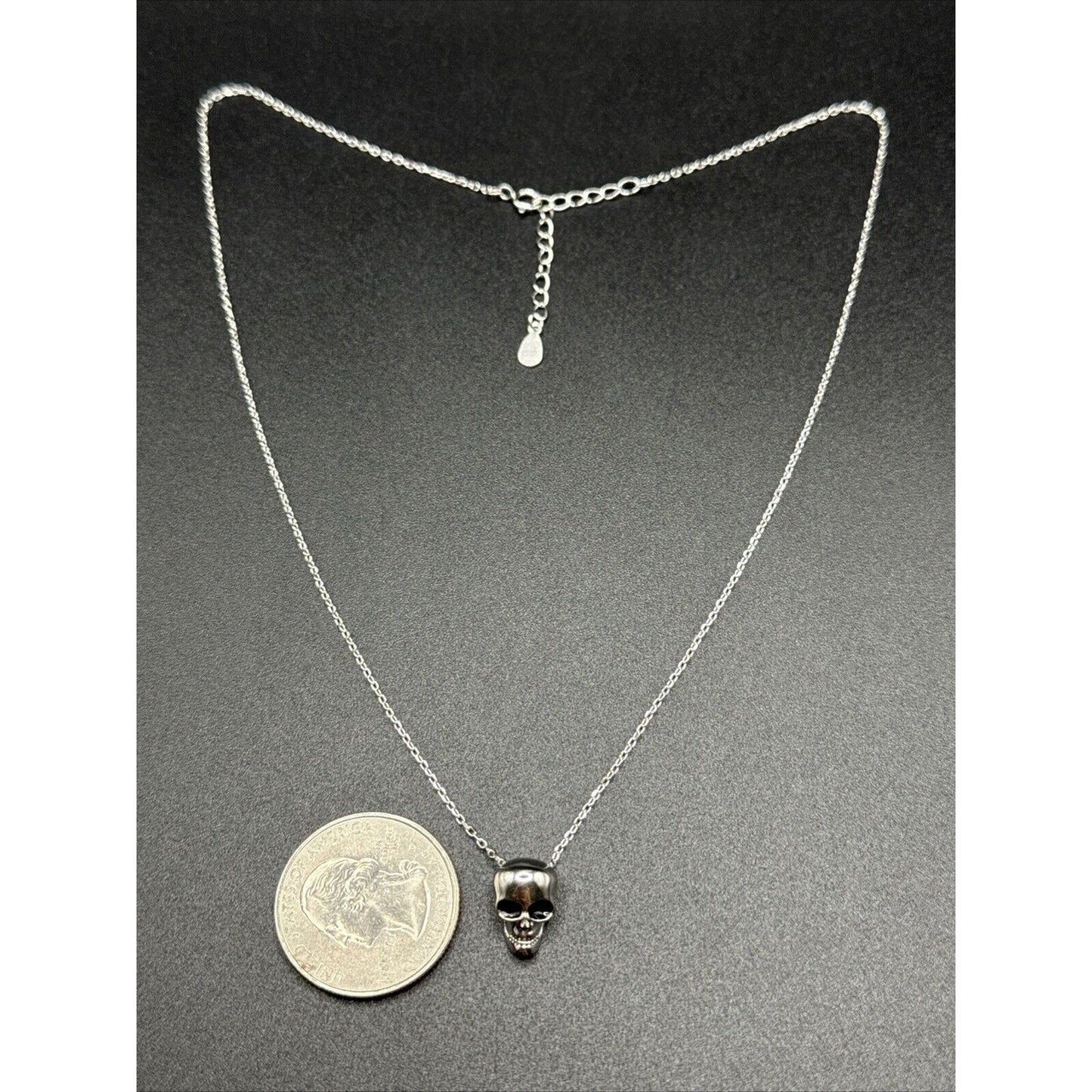 18” New Condition Sterling Silver Dainty Skull Pendant Necklace 925