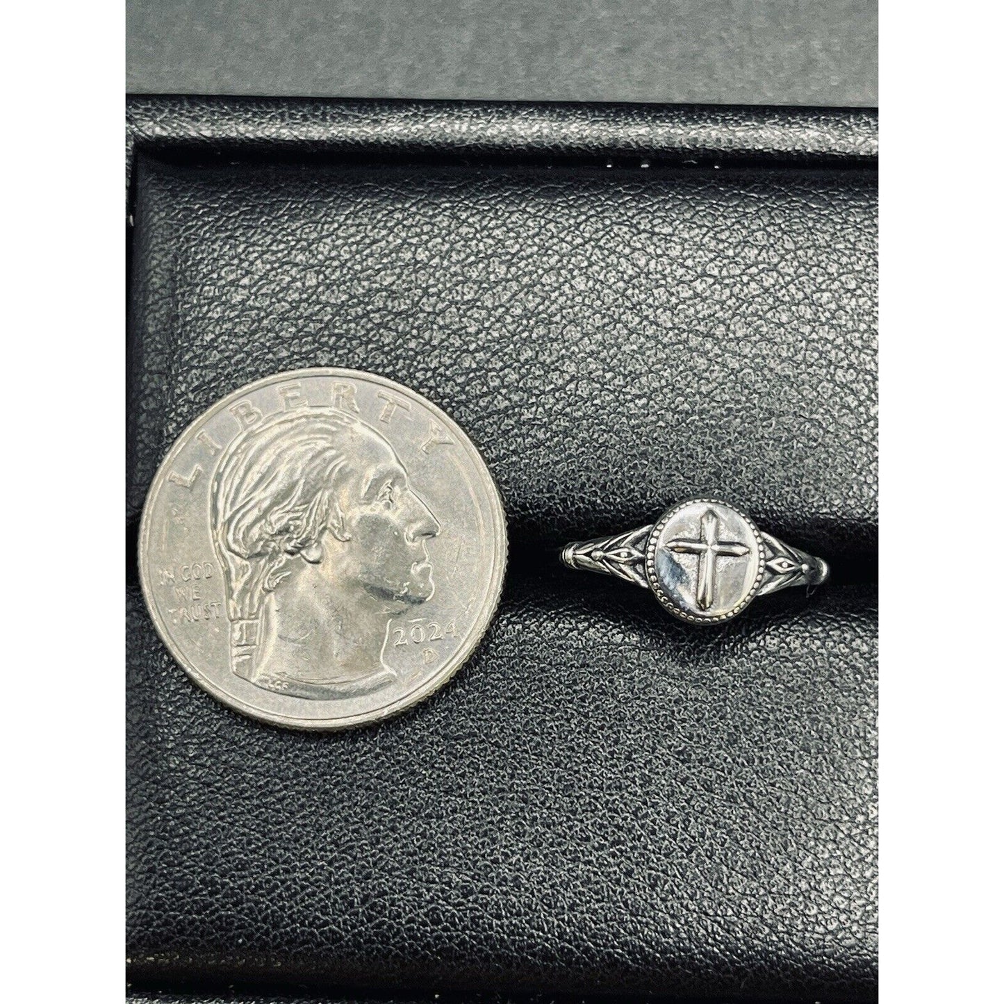 New Condition Sterling Silver Dainty Cross Ring Size 800 925