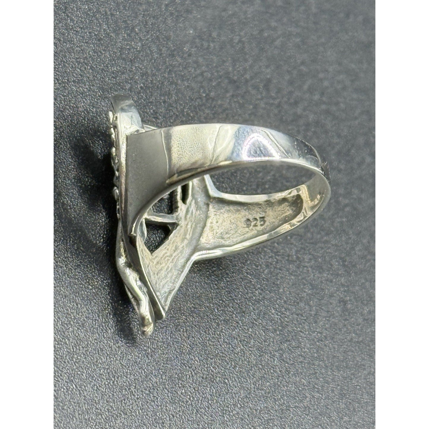 New Condition Sterling Silver Fairy Ring Size 7.00 925