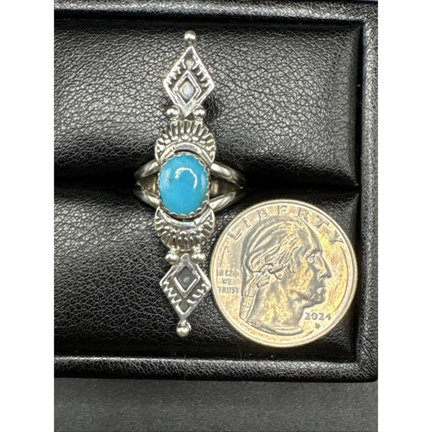 New Condition Sterling Silver Kingman Turquoise Arrowhead Long Ring Size 6.25
