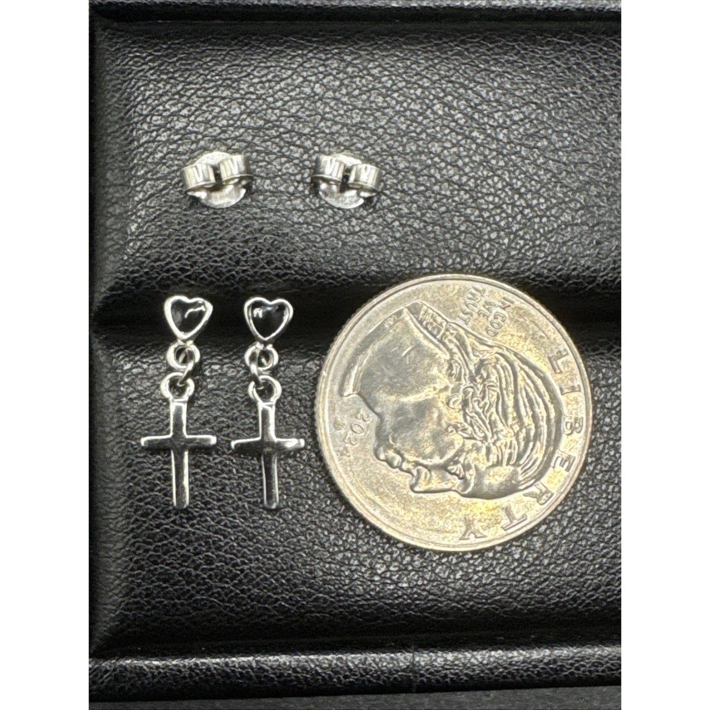New Condition Onyx Heart Cross Dangle Earrings 925