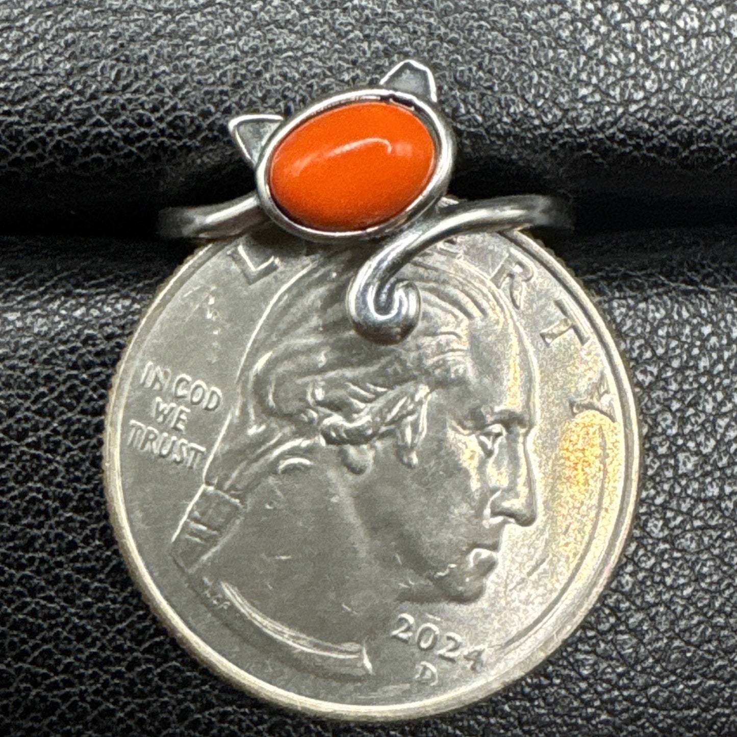 New Condition Sterling Silver Carnelian Kitty Cat Ring Size 7