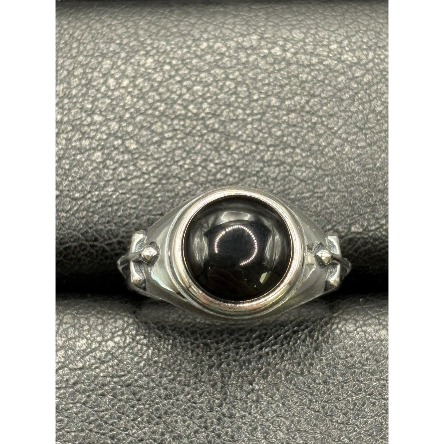 New Condition Sterling Silver Onyx Cross Ring Size 7
