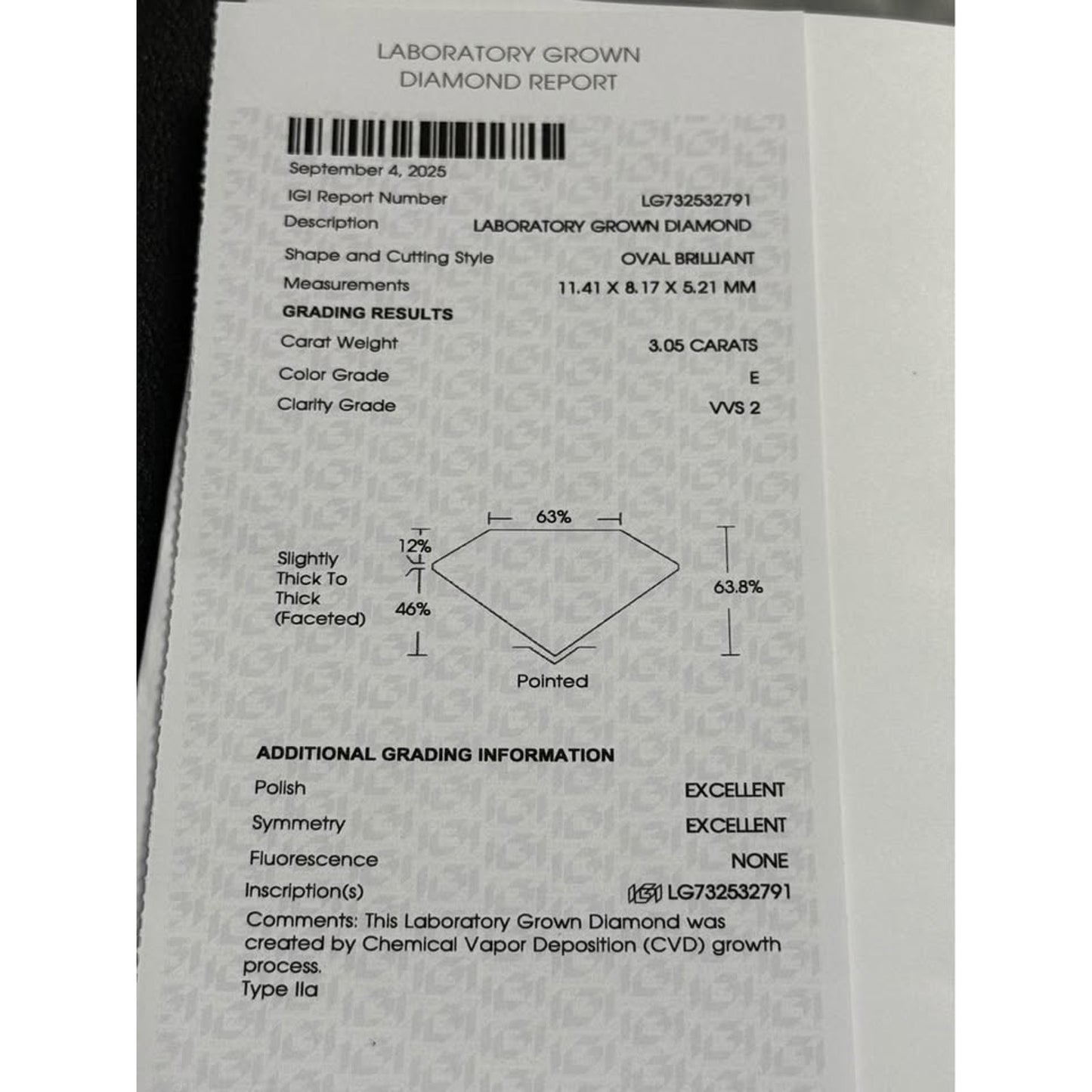 14k White Gold 3.05 Carat Lab Grown Oval E Color VS1 Clarity IGI 3.57 Total Weight